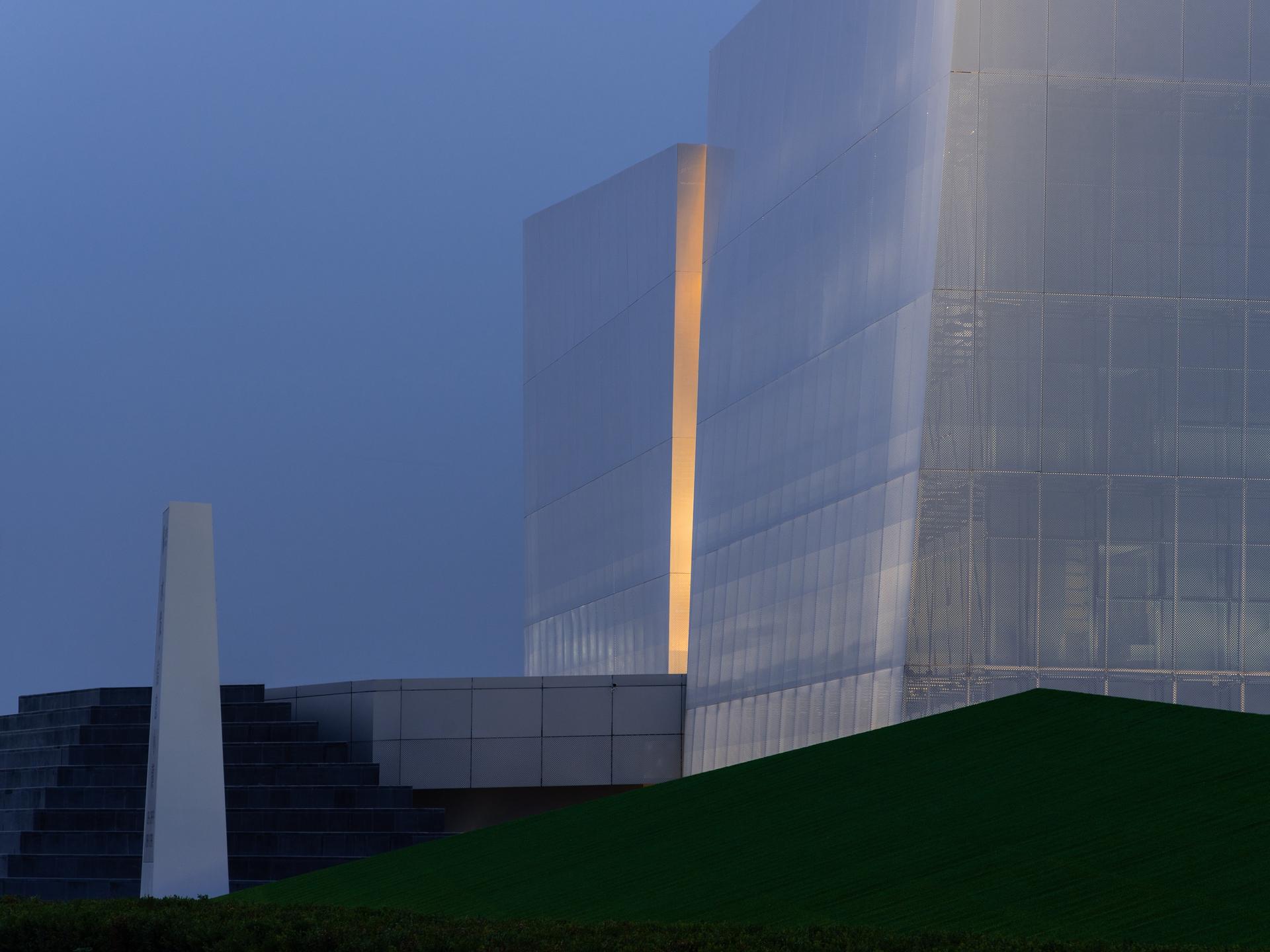 ShuiFa Info Town Property Exhibition Centre - image 3