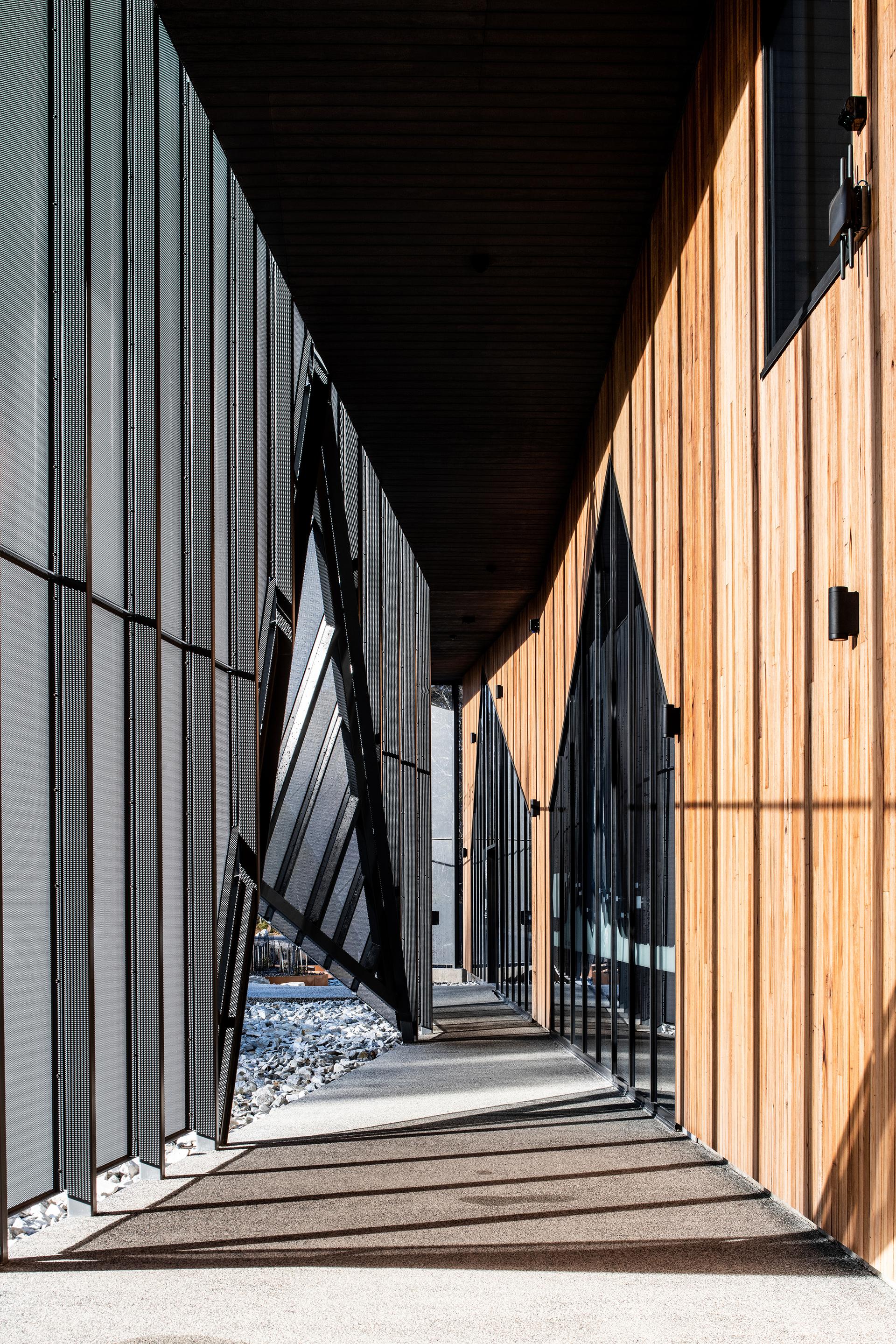 Cradle Mountain Visitor Centre - image 10