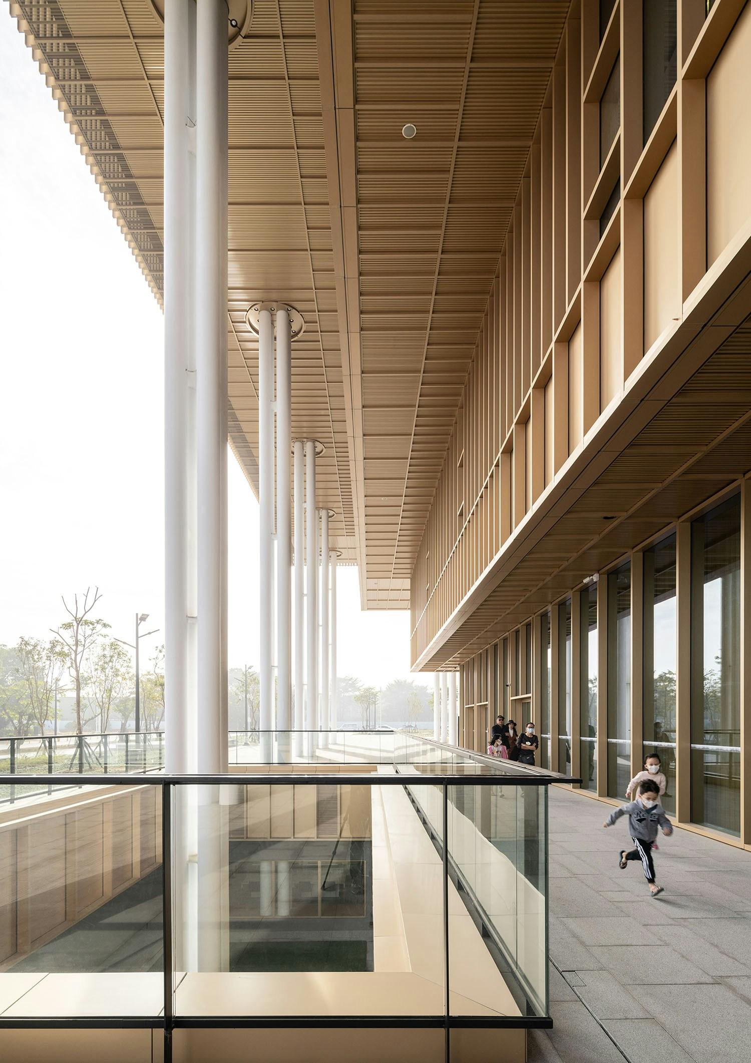 Tainan Public Library - image 28