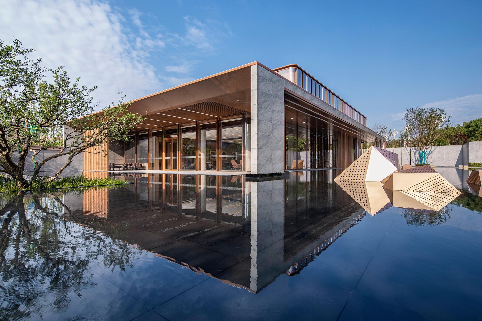 Park Era Sales Center - image 2