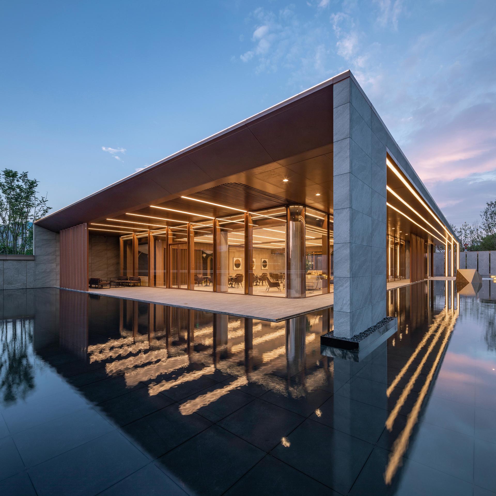 Park Era Sales Center - image 8