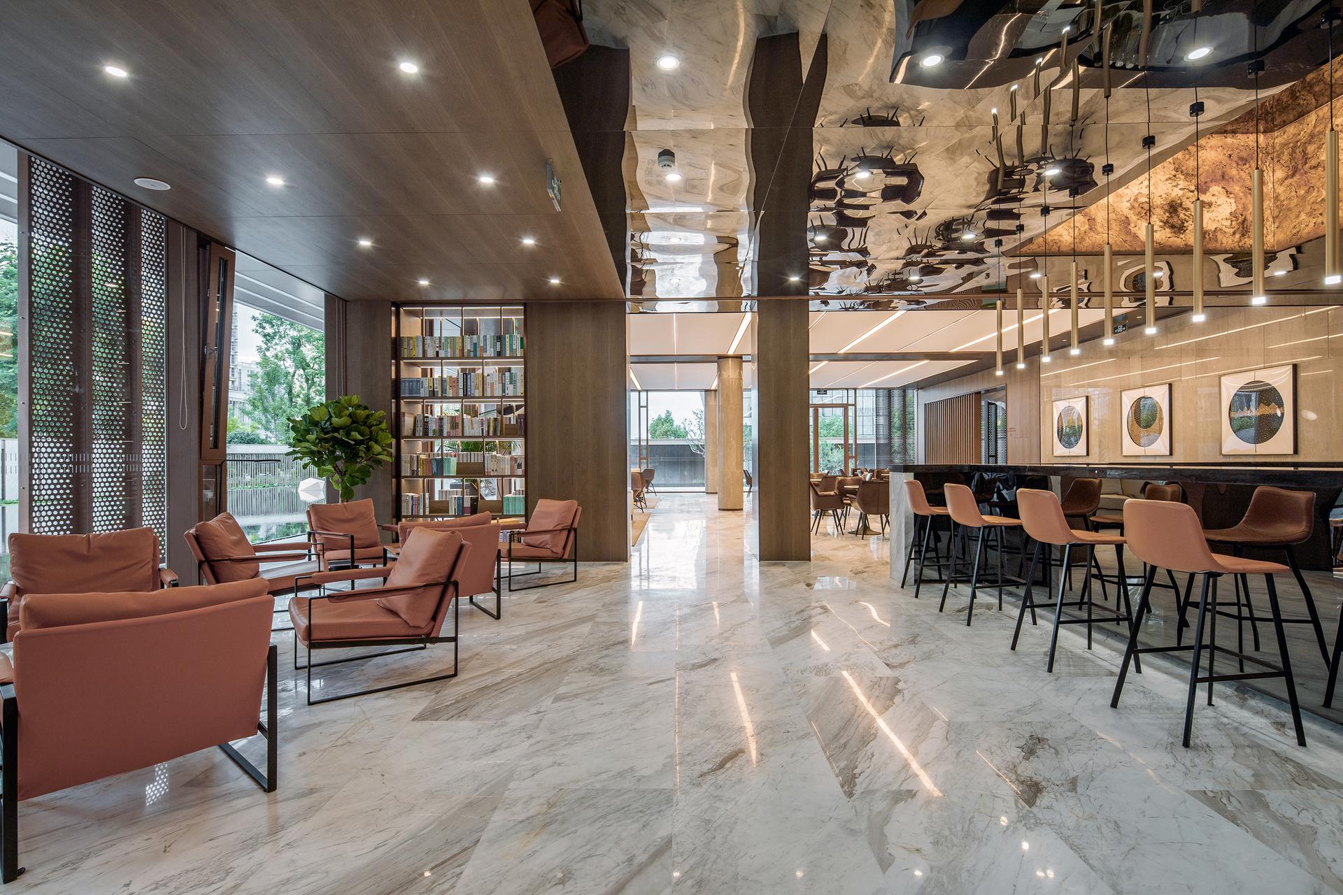 Park Era Sales Center - image 14