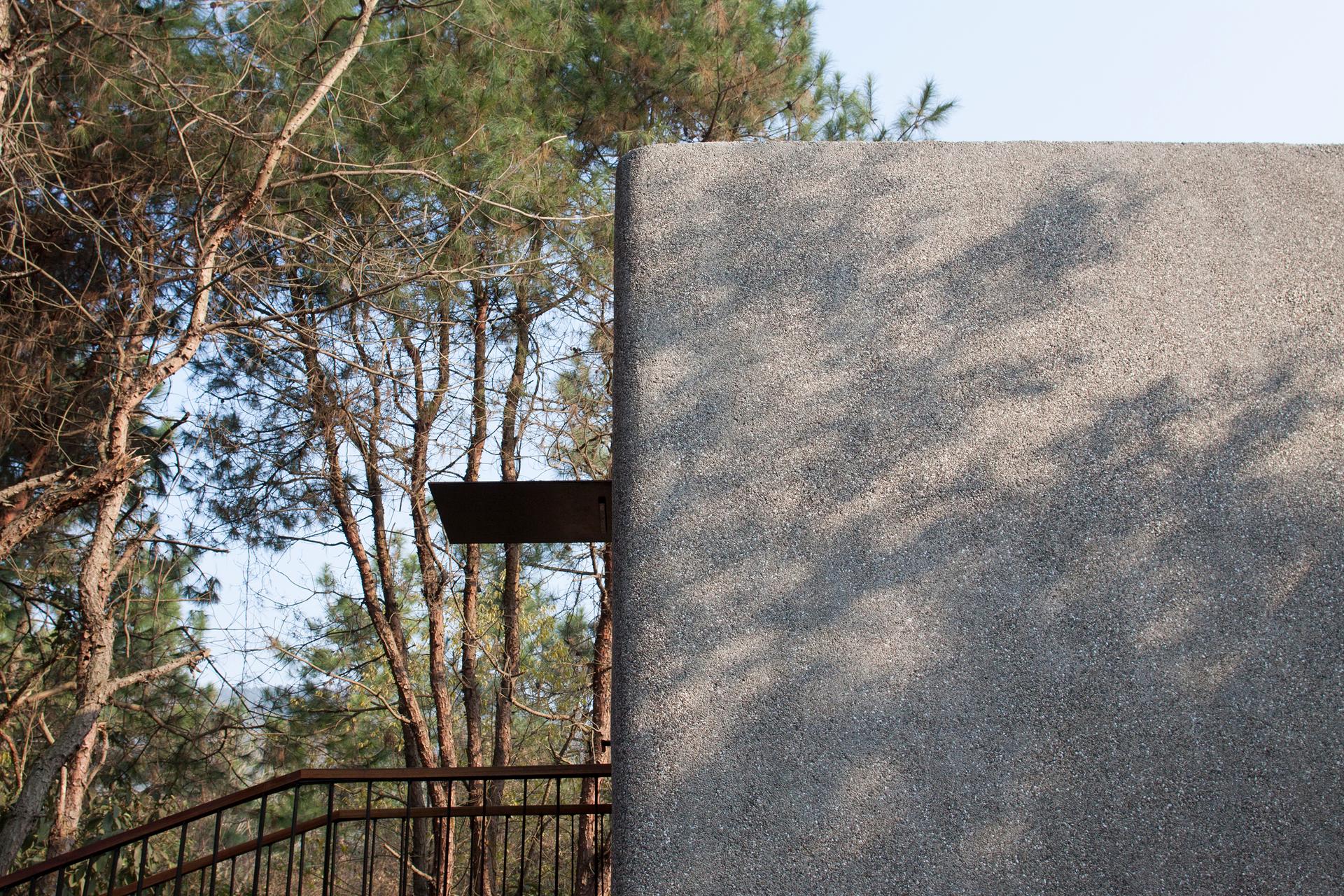The Mushroom - a wood house in the forest - image 8