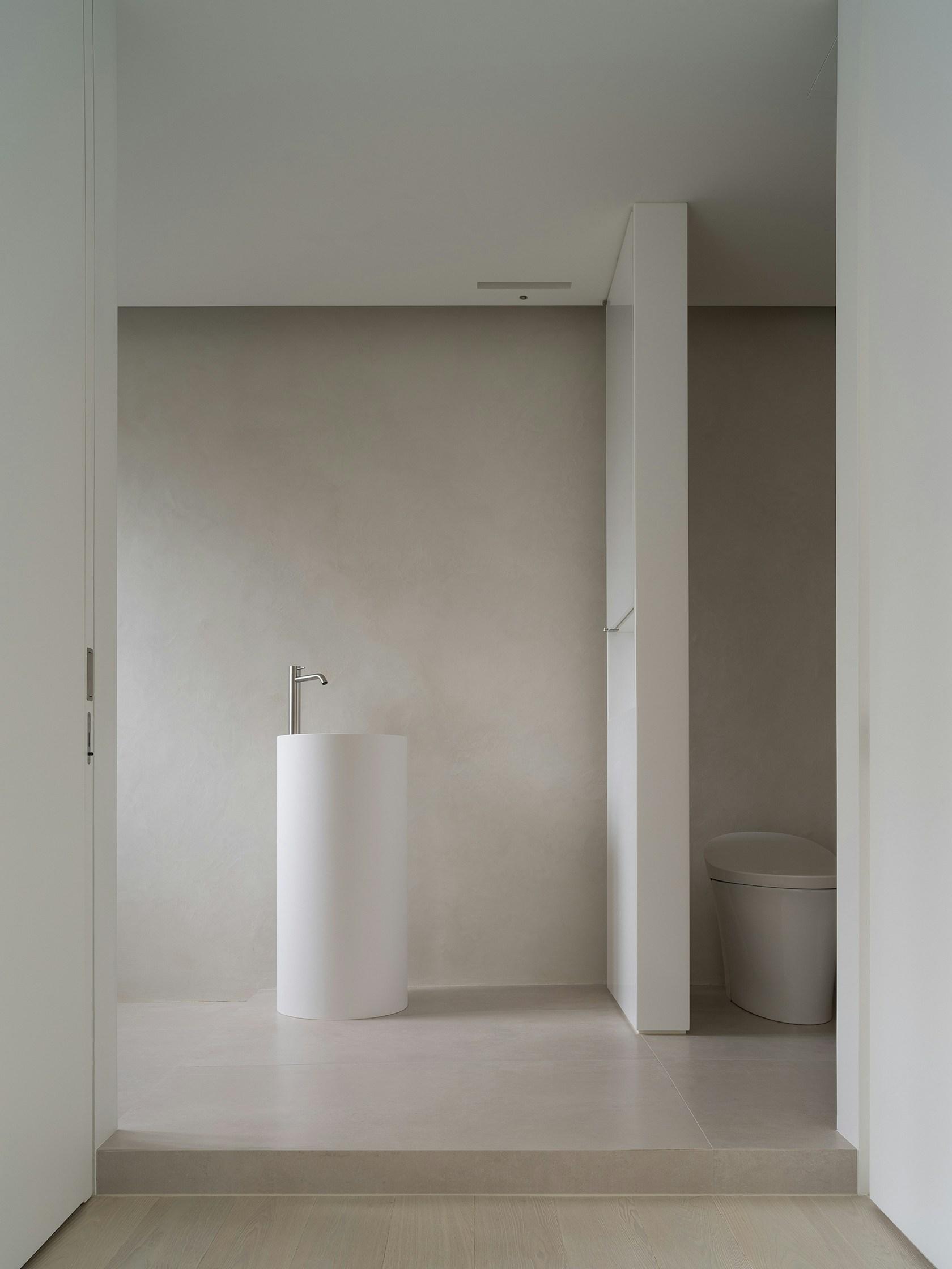 KOA Apartment - image 5
