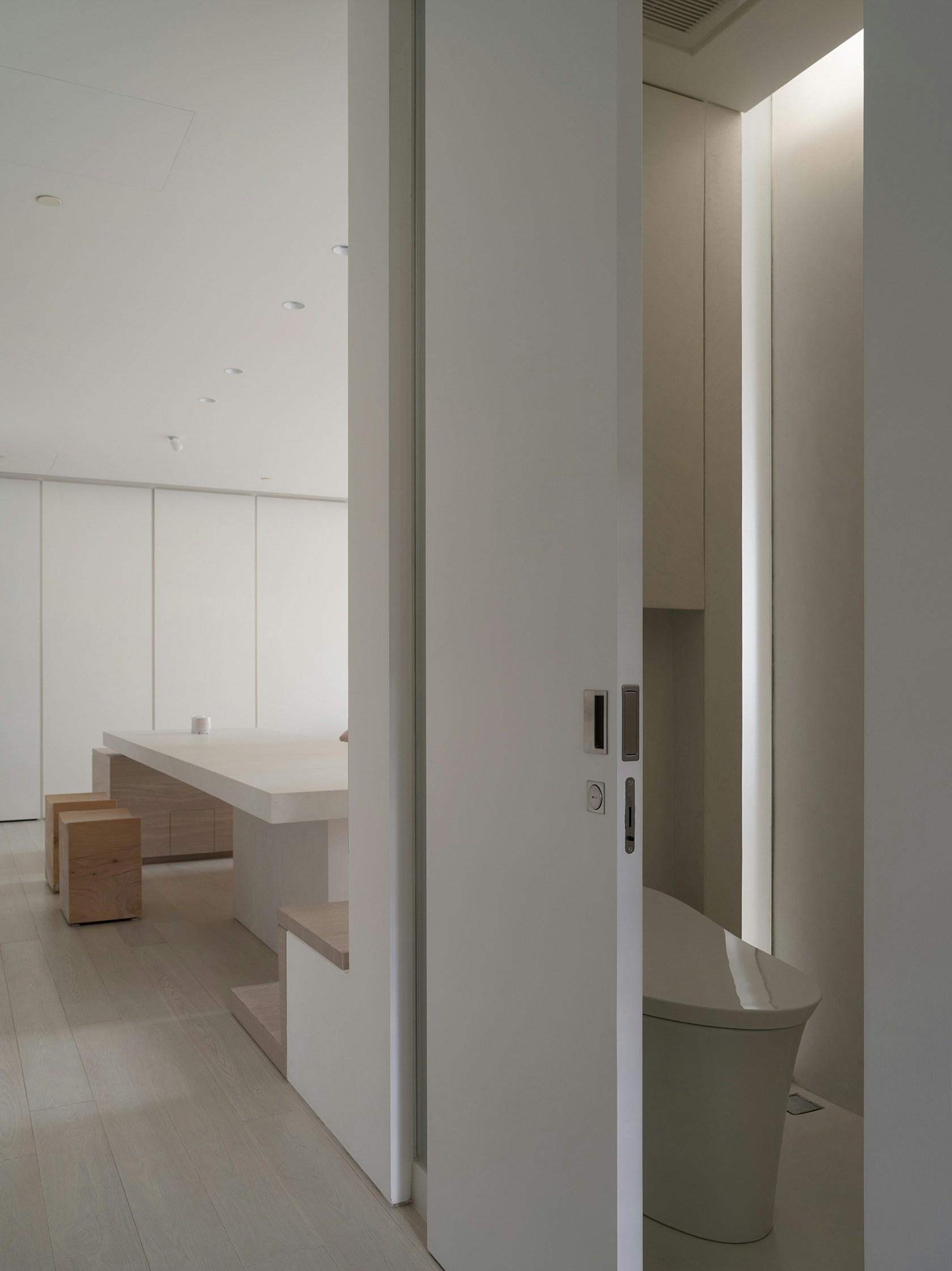 KOA Apartment - image 9