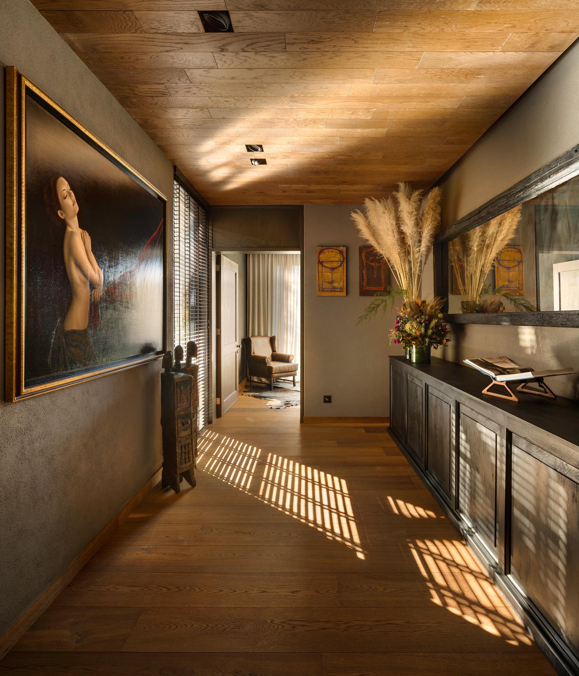 Ochre House - image 3
