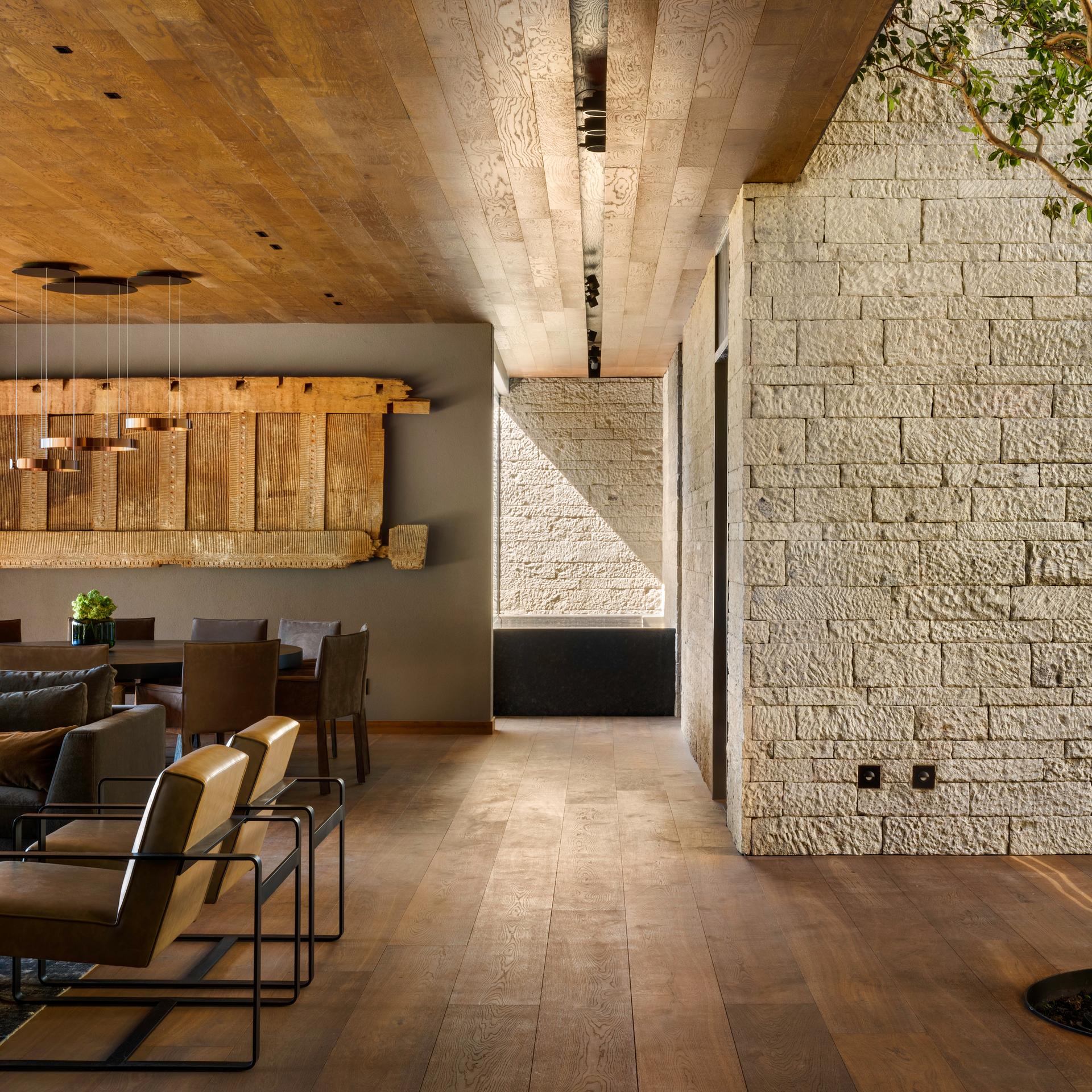 Ochre House - image 5