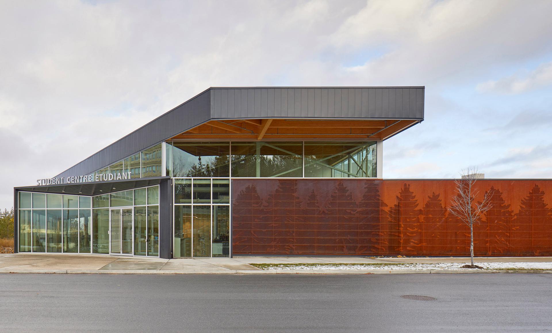 Laurentian University Student Centre - image 2