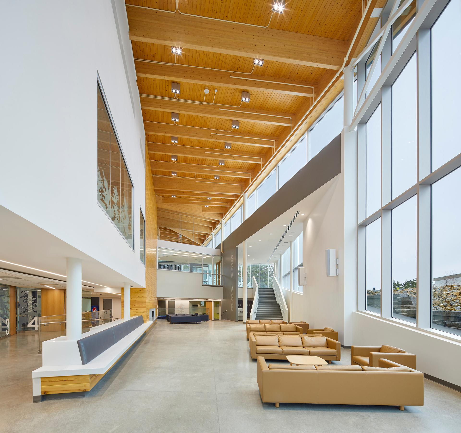 Laurentian University Student Centre - image 7