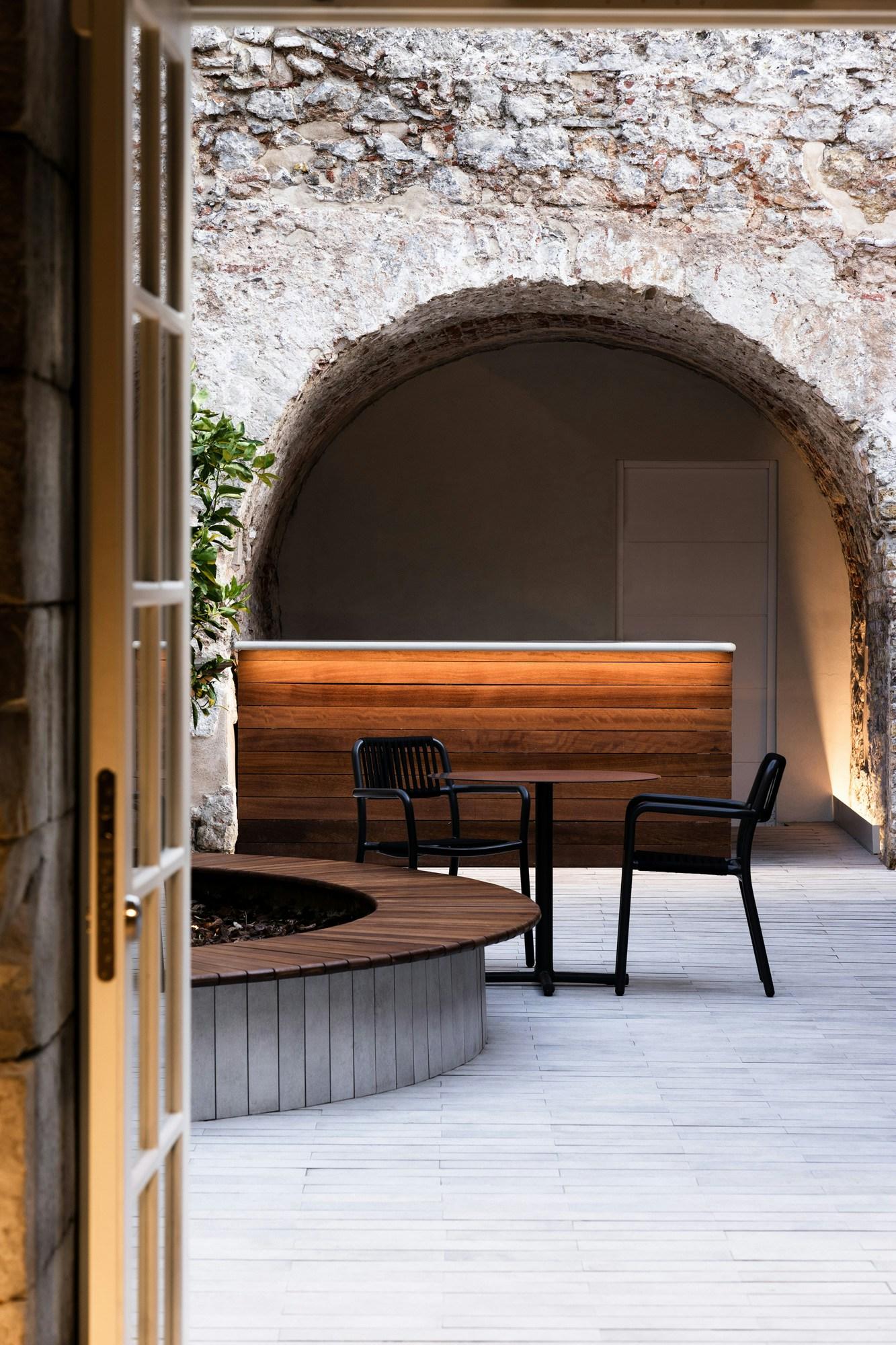 Xapo Bank Headquarters - image 23