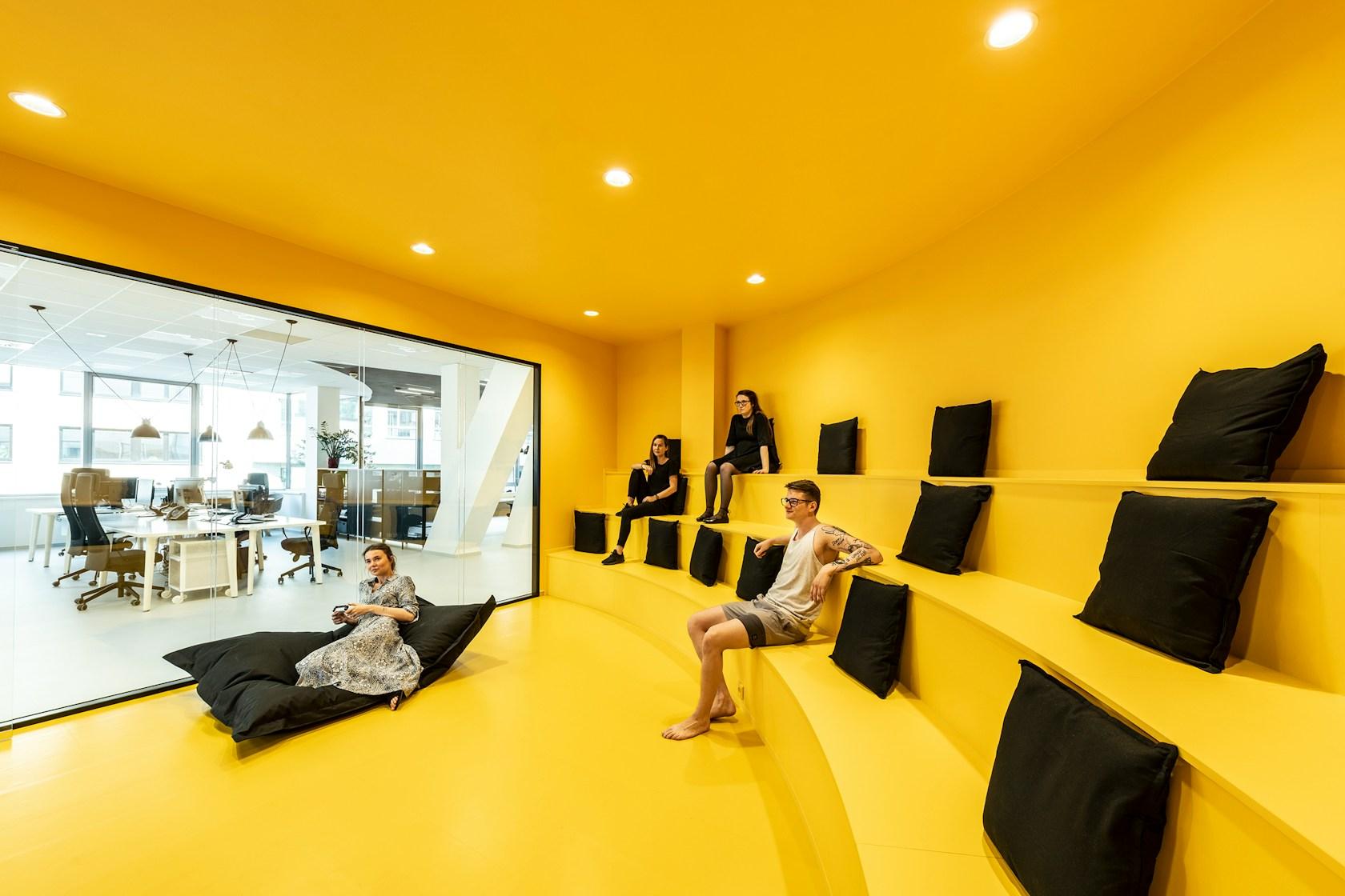DDB Prague Office - image 8