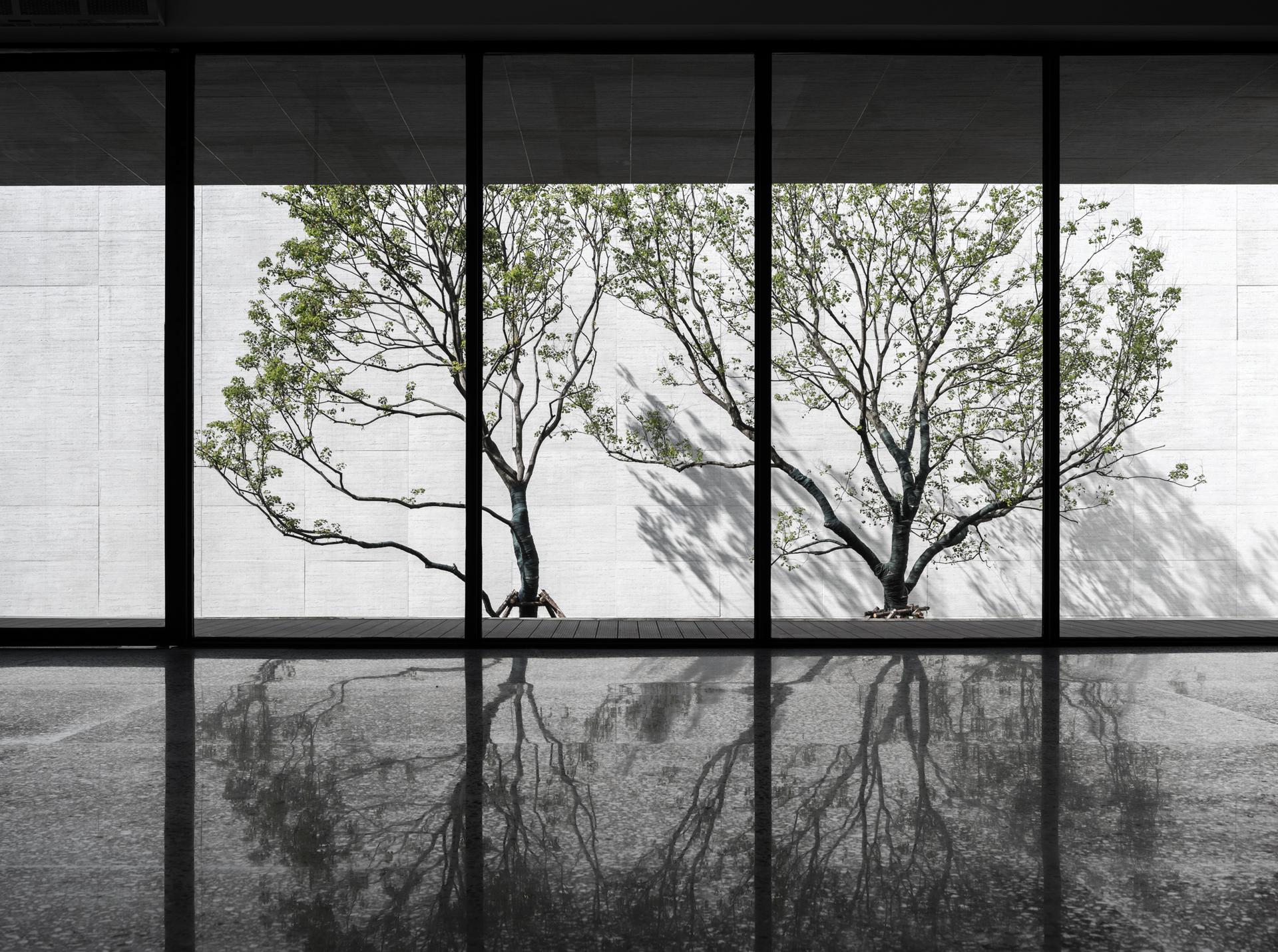 Xi'an Fengdong Cultural Center - image 6