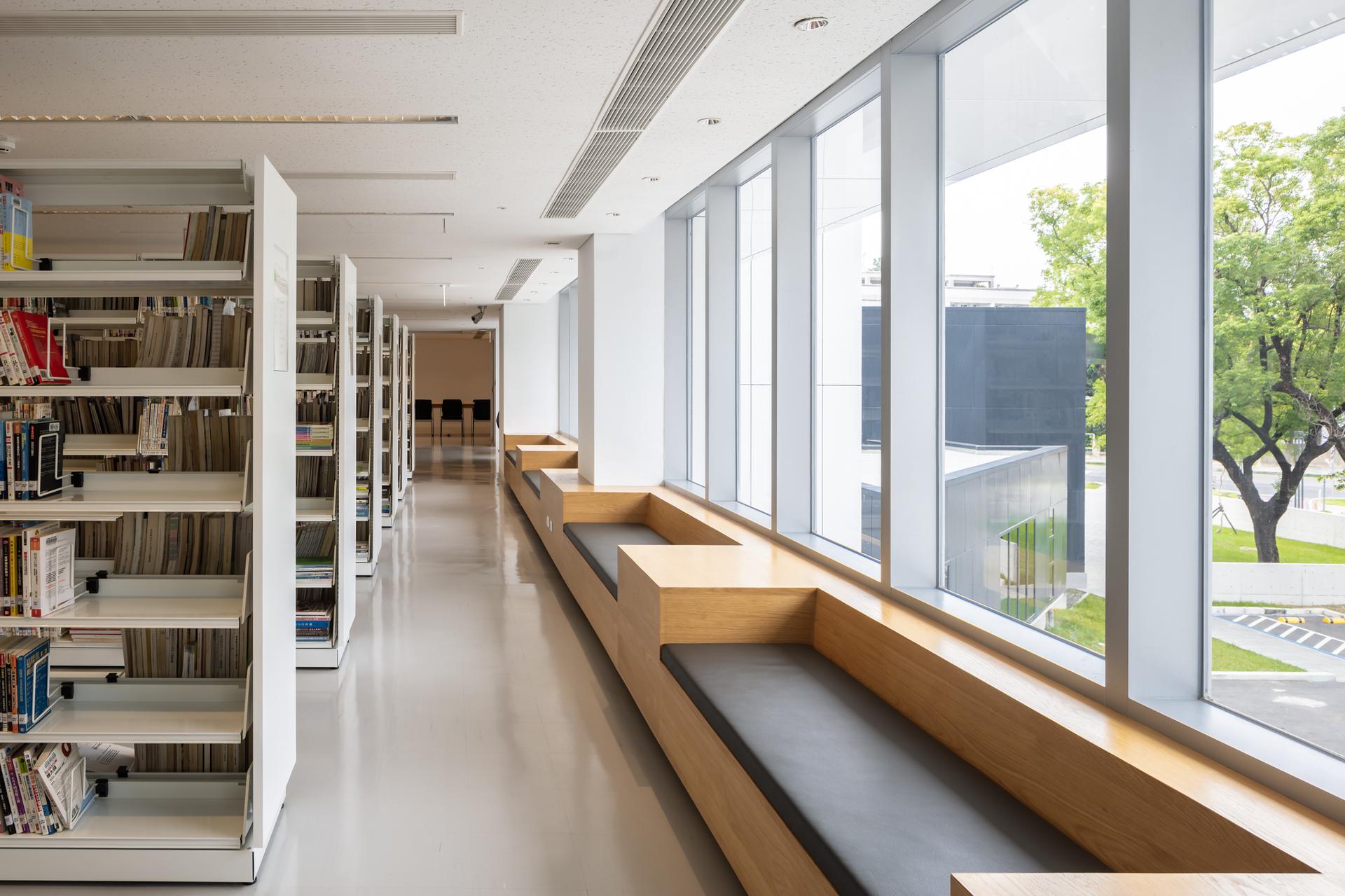 Pingtung Public Library - image 22