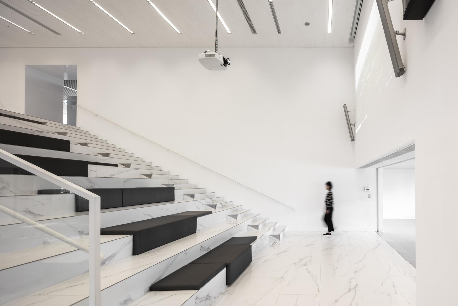 Pingtung Public Library - image 34