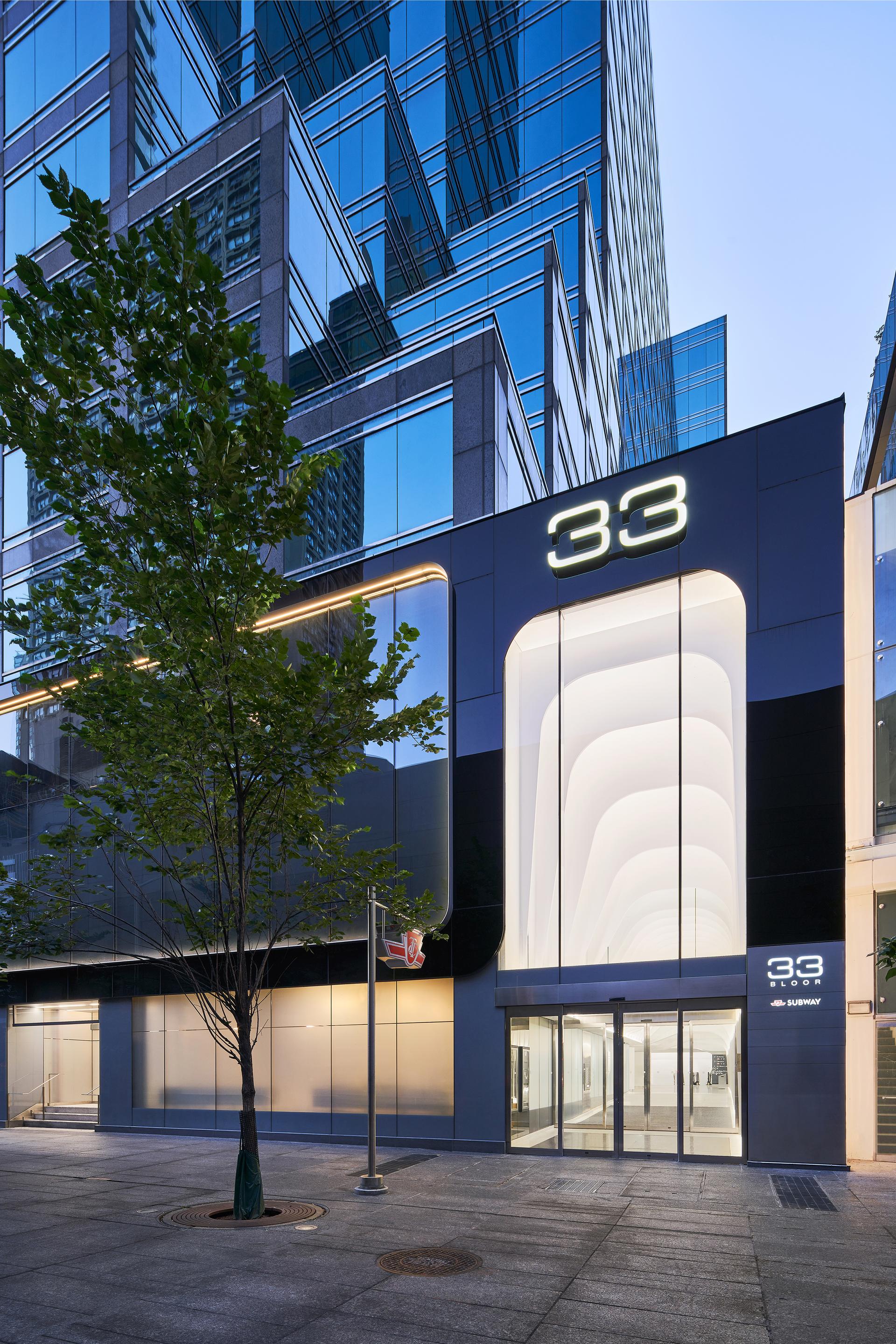 33 Bloor East - image 2