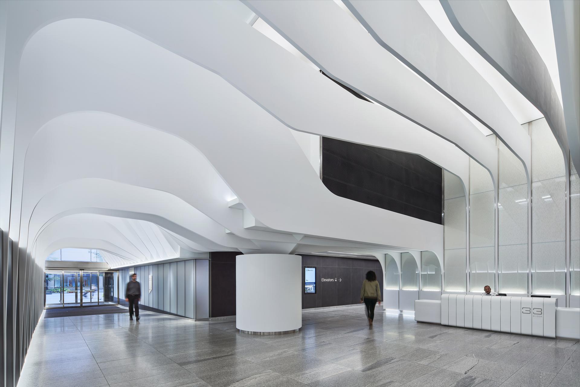 33 Bloor East - image 4
