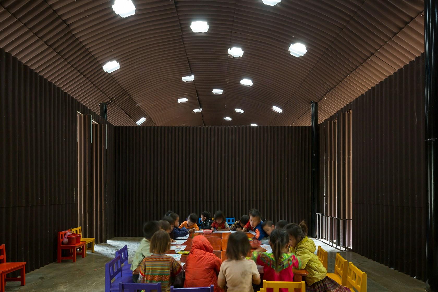 BÓ MON PRESCHOOL - The idea of a connecting station - image 25