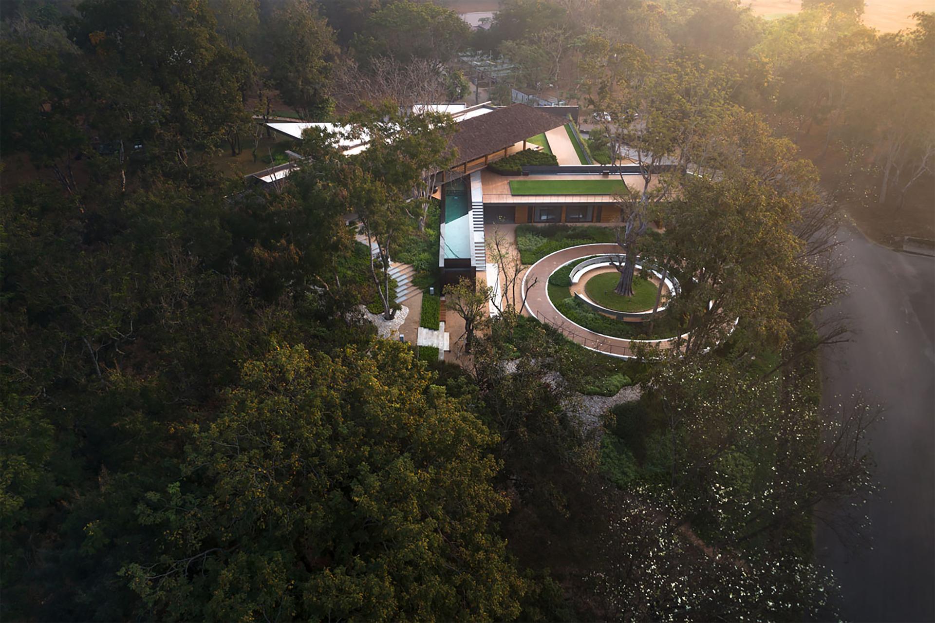 Terraced House: The Chiang Rai Residence