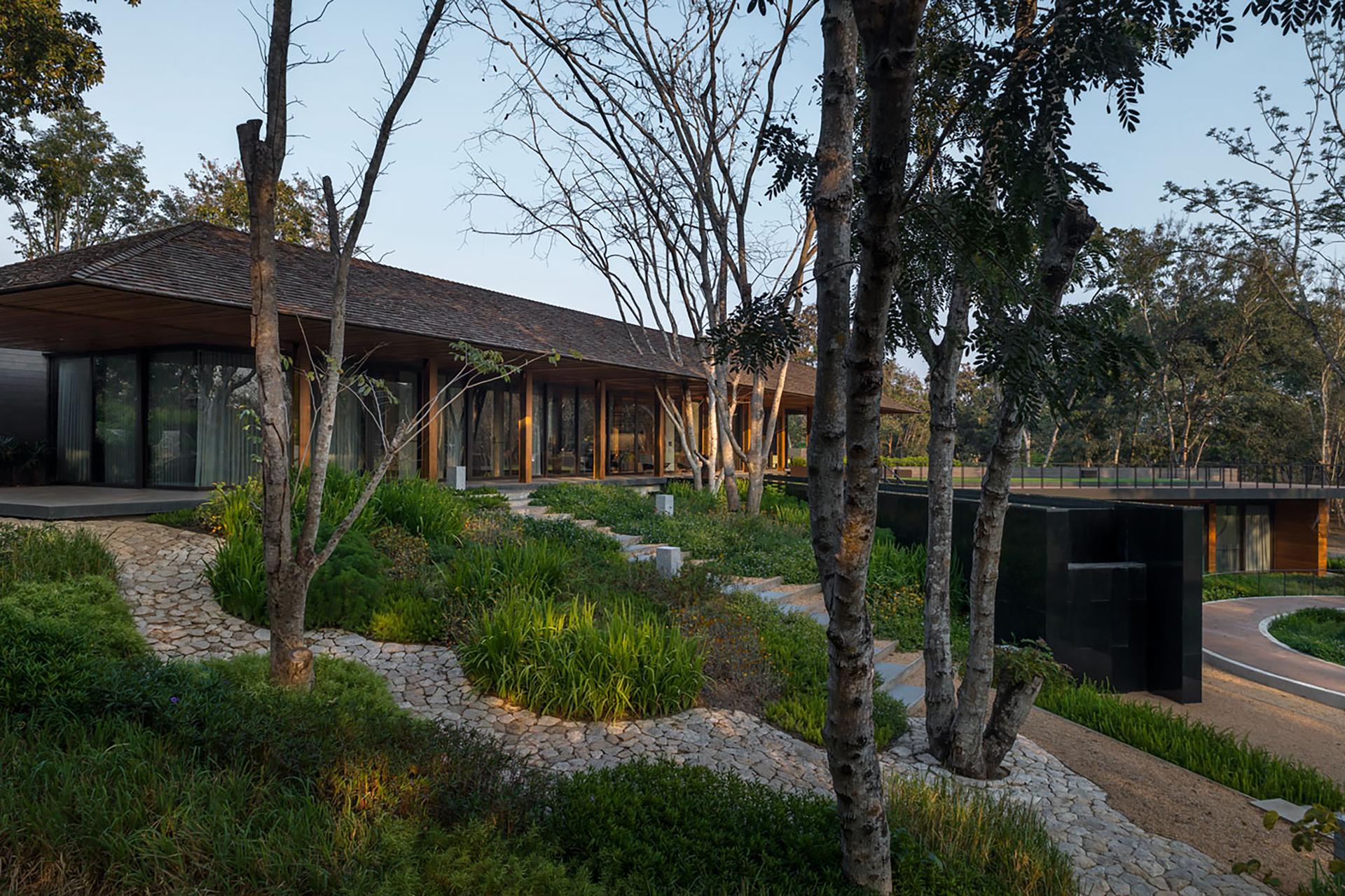 Terraced House: The Chiang Rai Residence - image 12