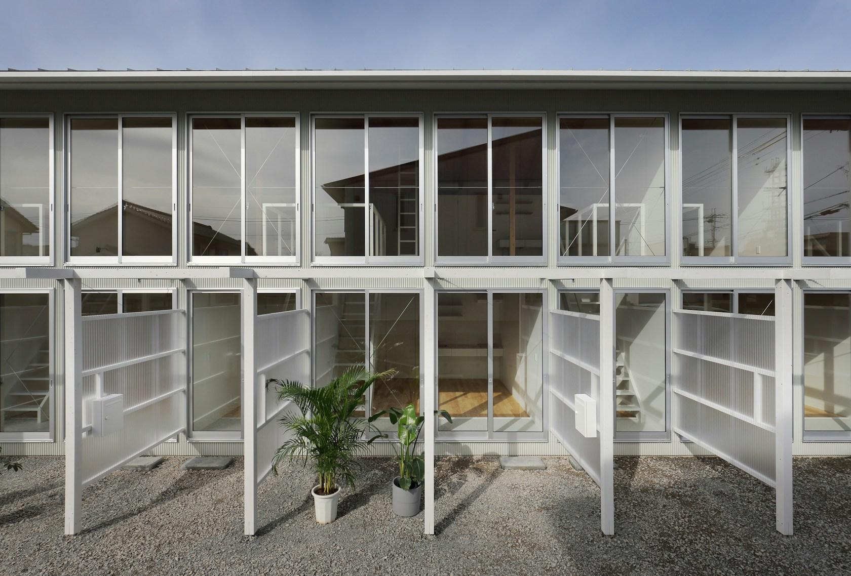 Terraced house in Shinsaikamachi