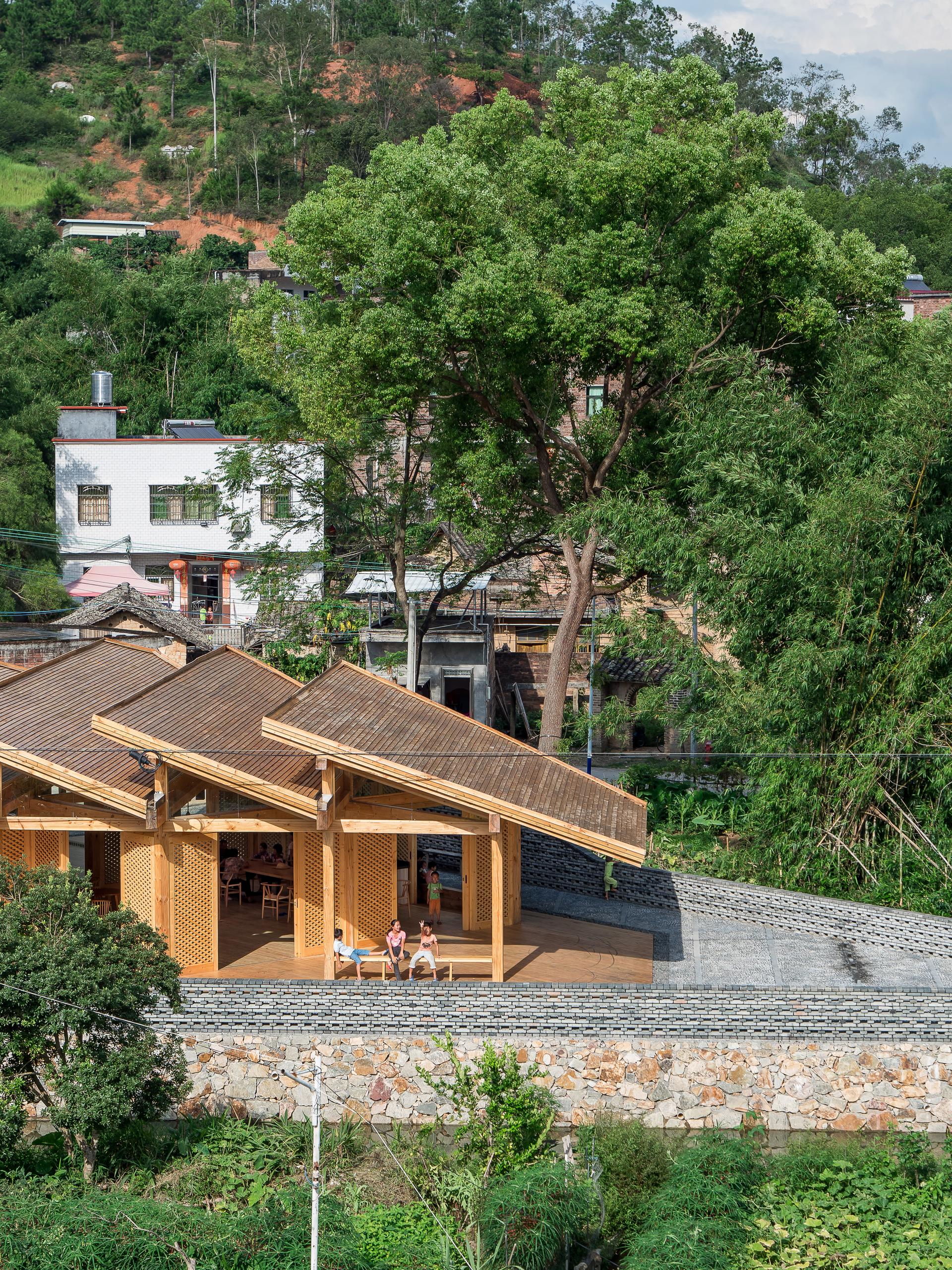 Fachang village cultural activity center - image 2