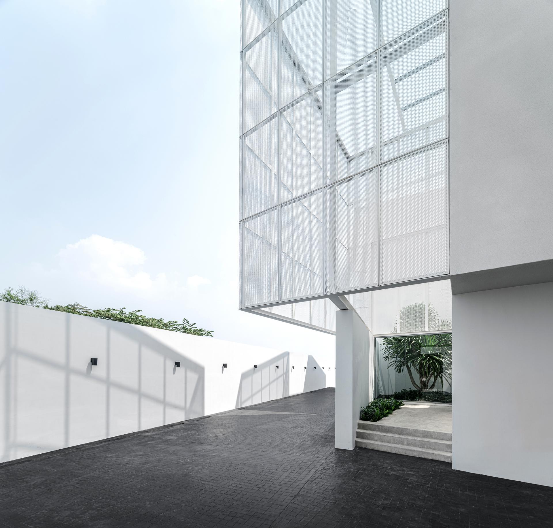 MDC Headquarters - image 6