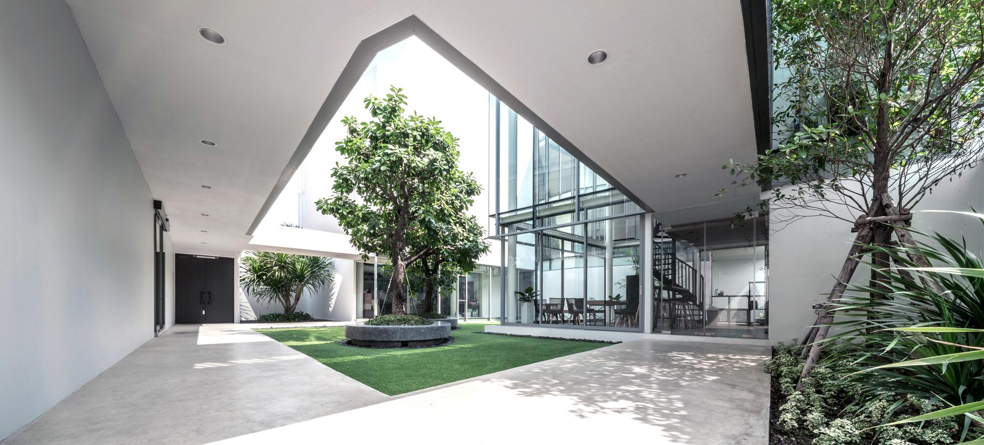 MDC Headquarters - image 8