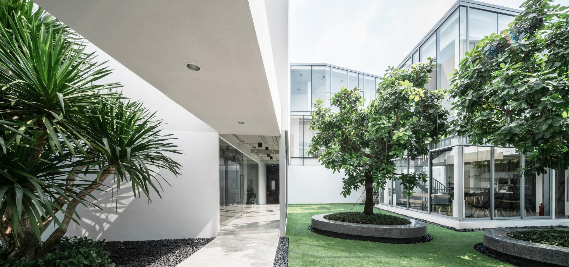 MDC Headquarters - image 9