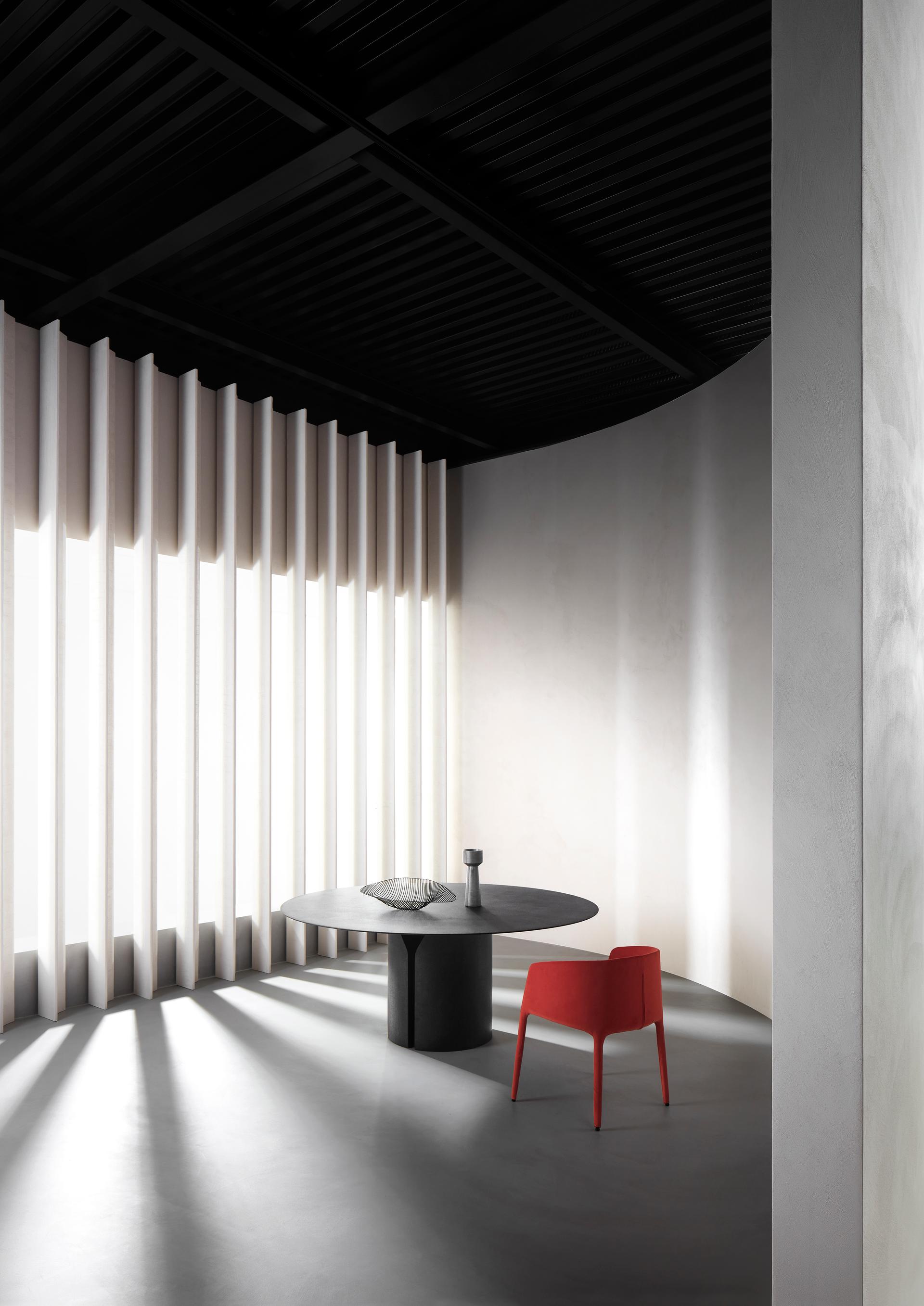 MDF Italia new showroom - image 6