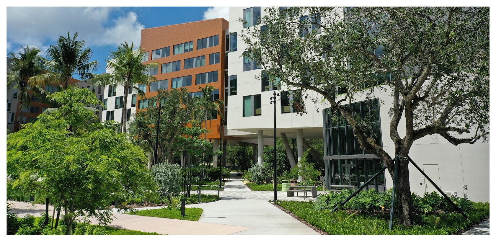 University of Miami Lakeside Village - image 11