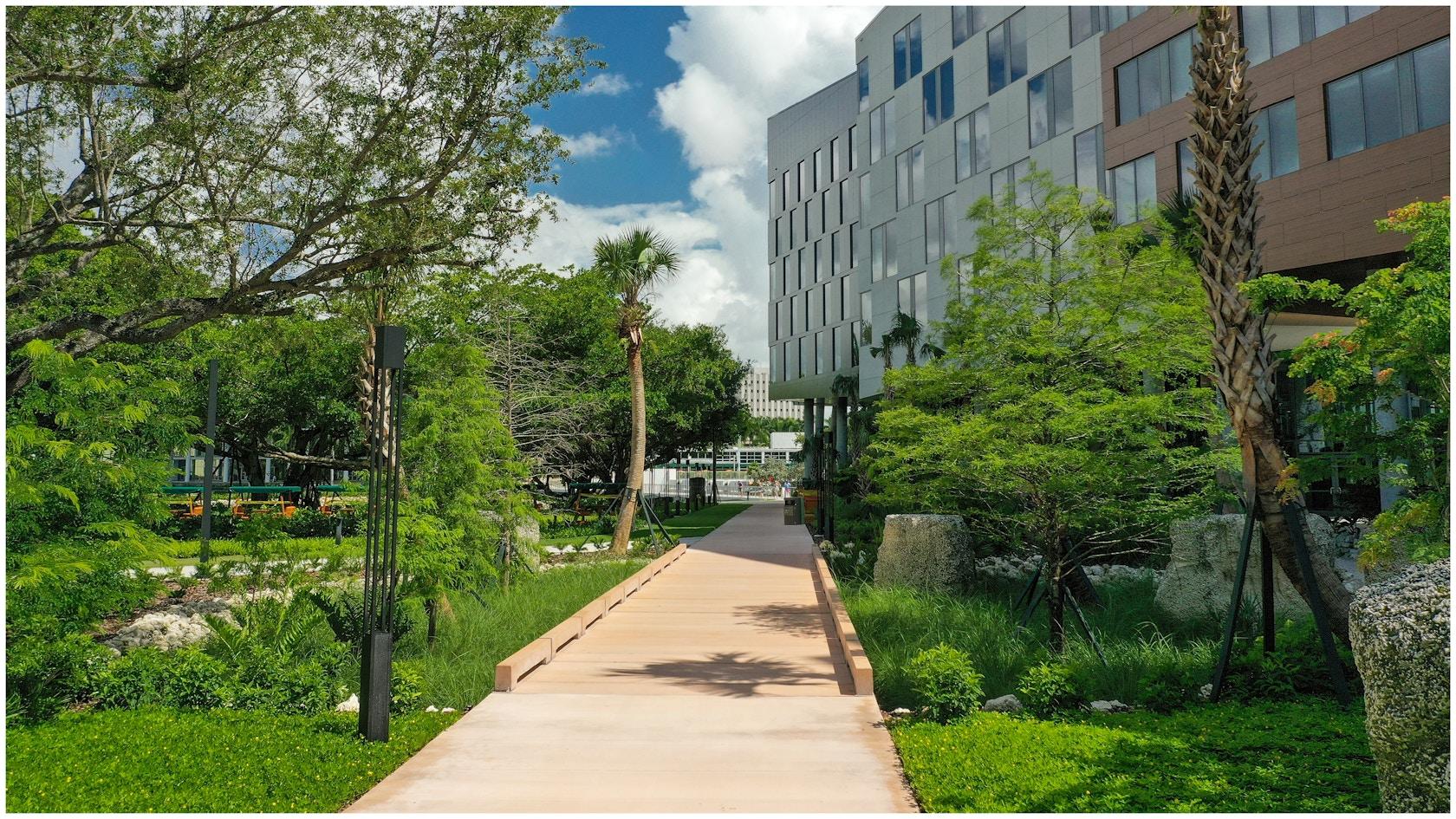 University of Miami Lakeside Village - image 13