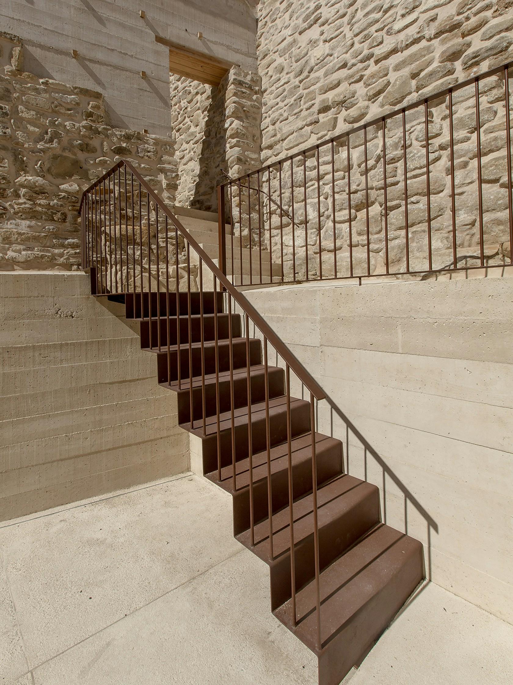 INTERPRETATION SPACE OF THE ALCAZAR WALL OF ARJONA - image 5