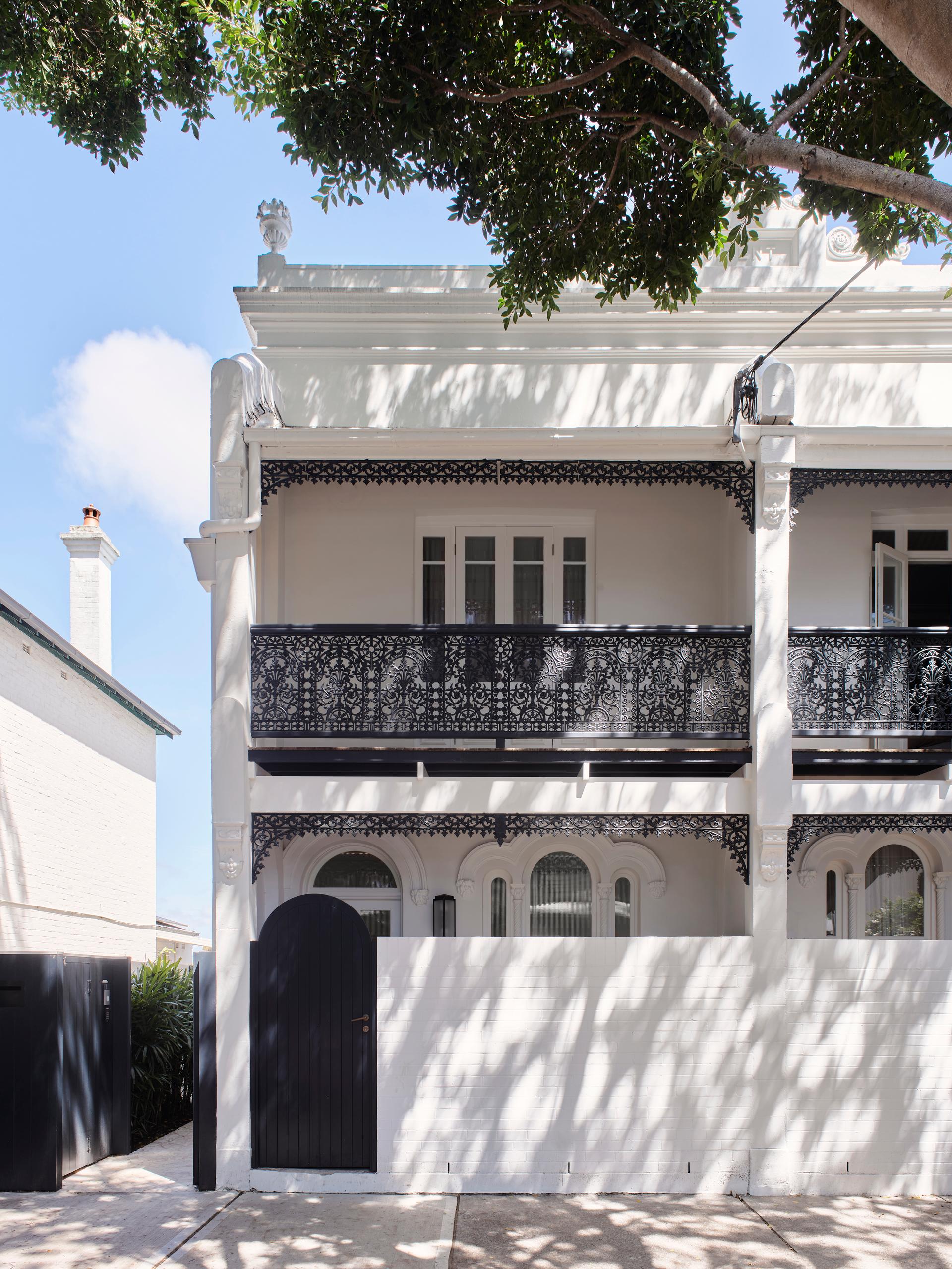 Alexander House - image 2