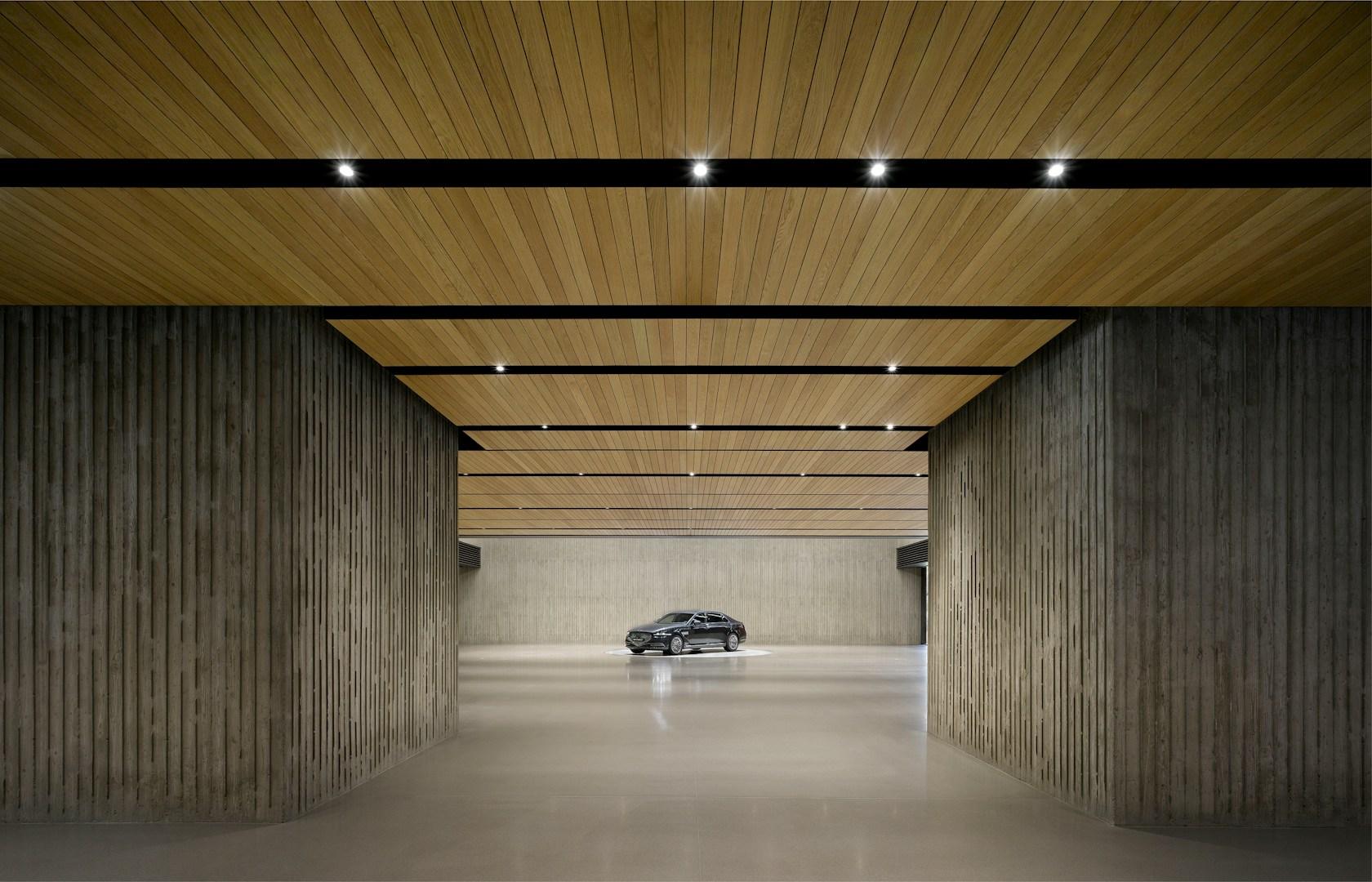 GENESIS SUJI - image 5