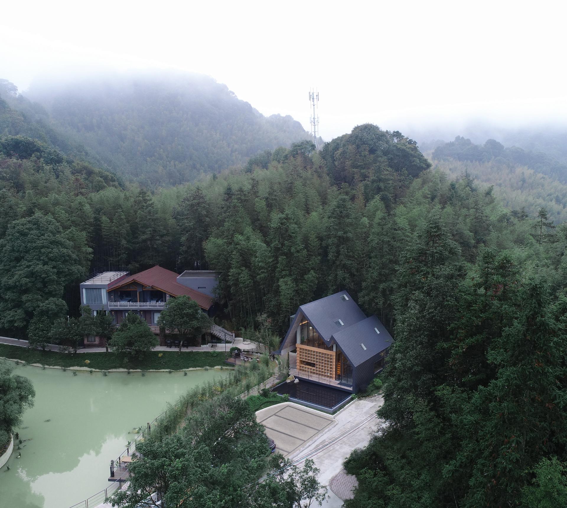 Nankun Mystery Village Alpine Library