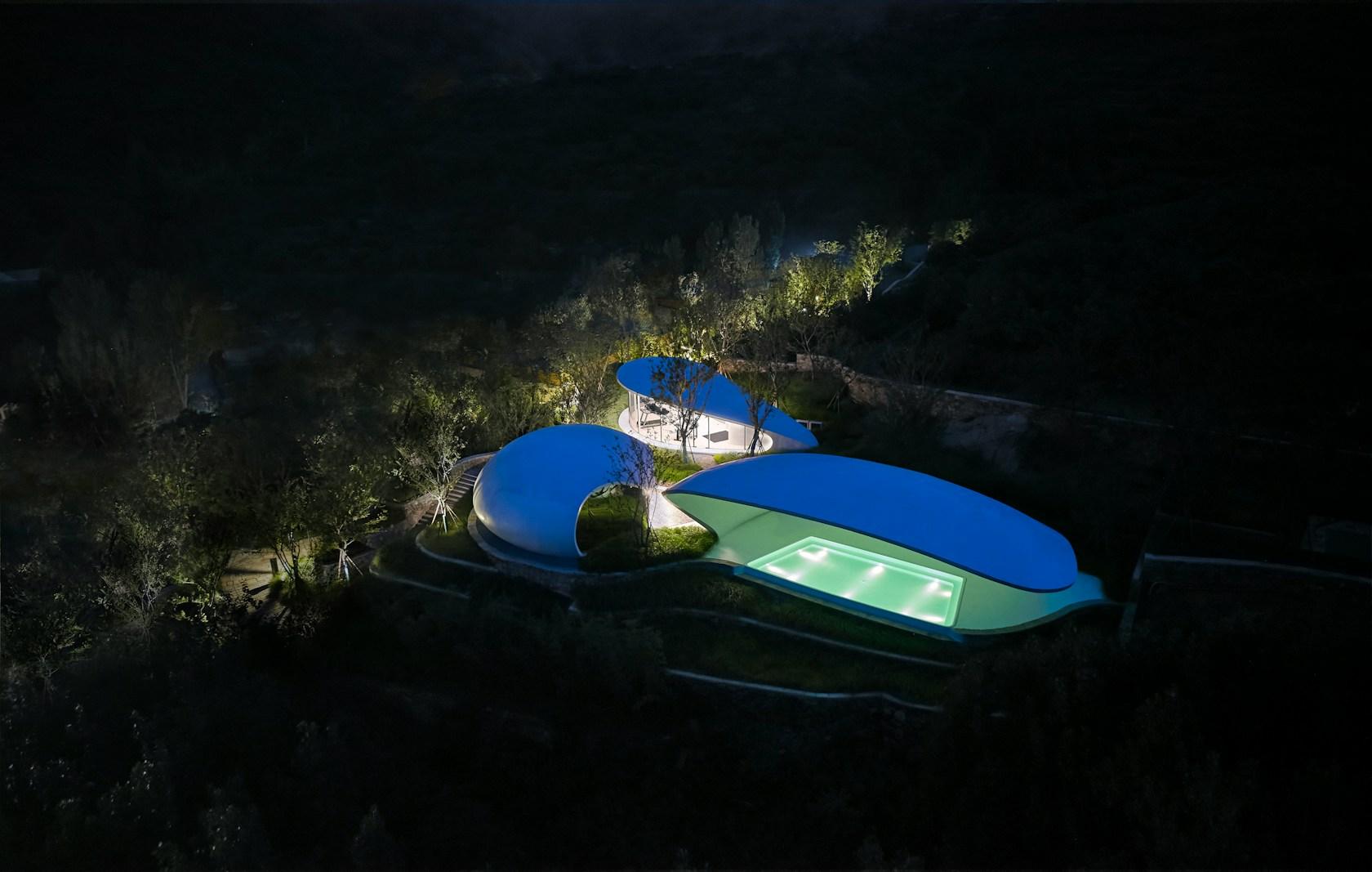 Jiunvfneg Bubble Pool and Supporting Facilities on Mount Tai - image 2
