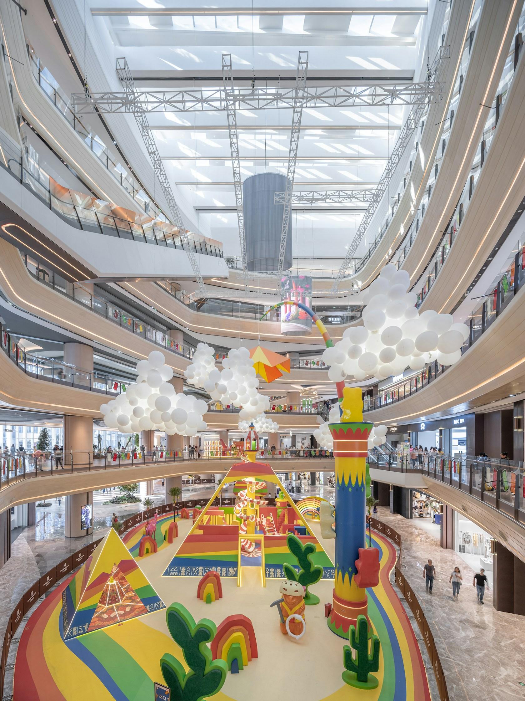 Hongkong Land's Yorkville - The Ring - image 10