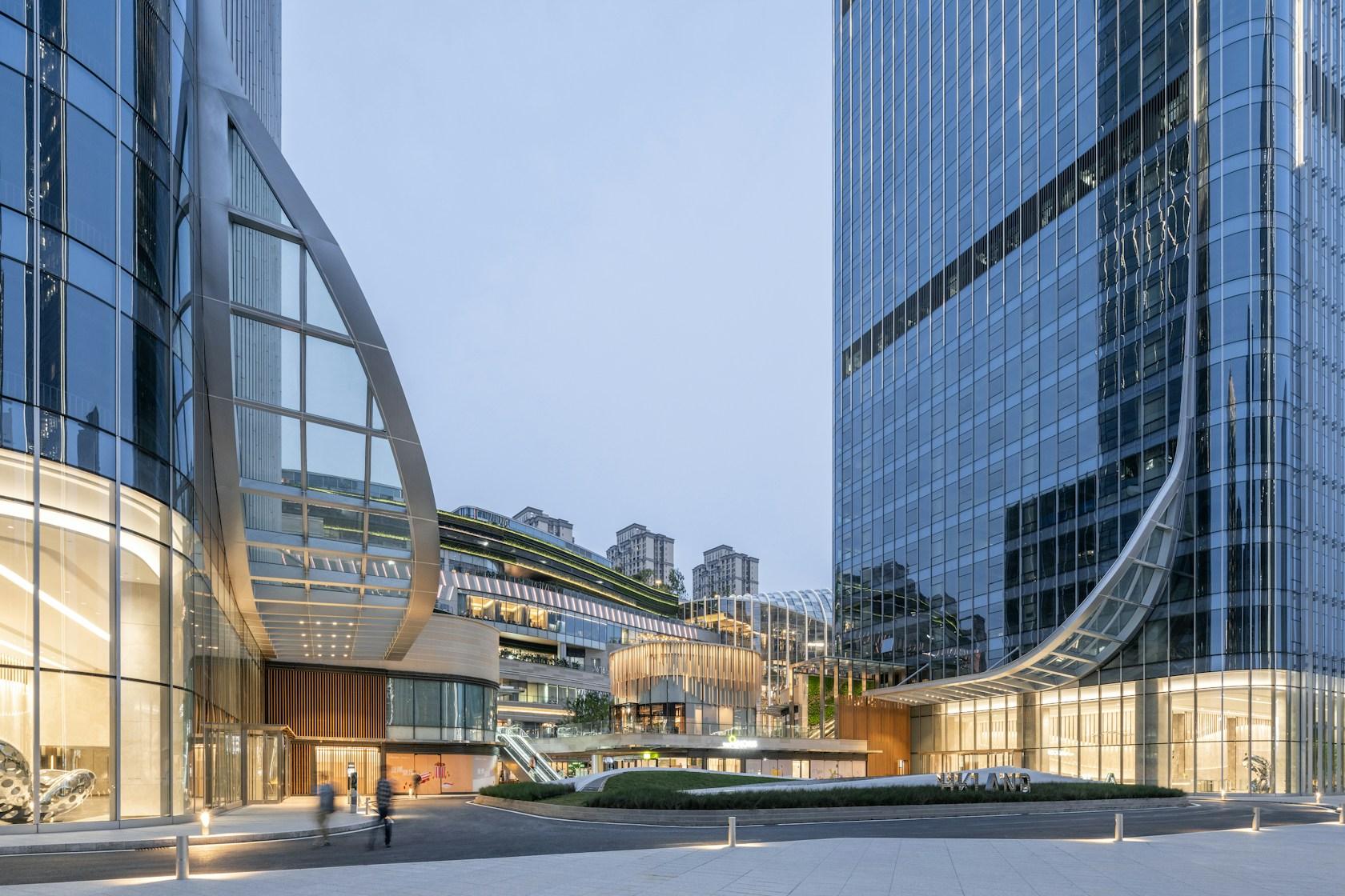 Hongkong Land's Yorkville - The Ring - image 12
