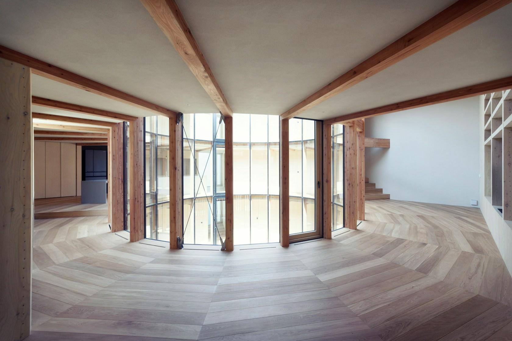 360° House - image 9