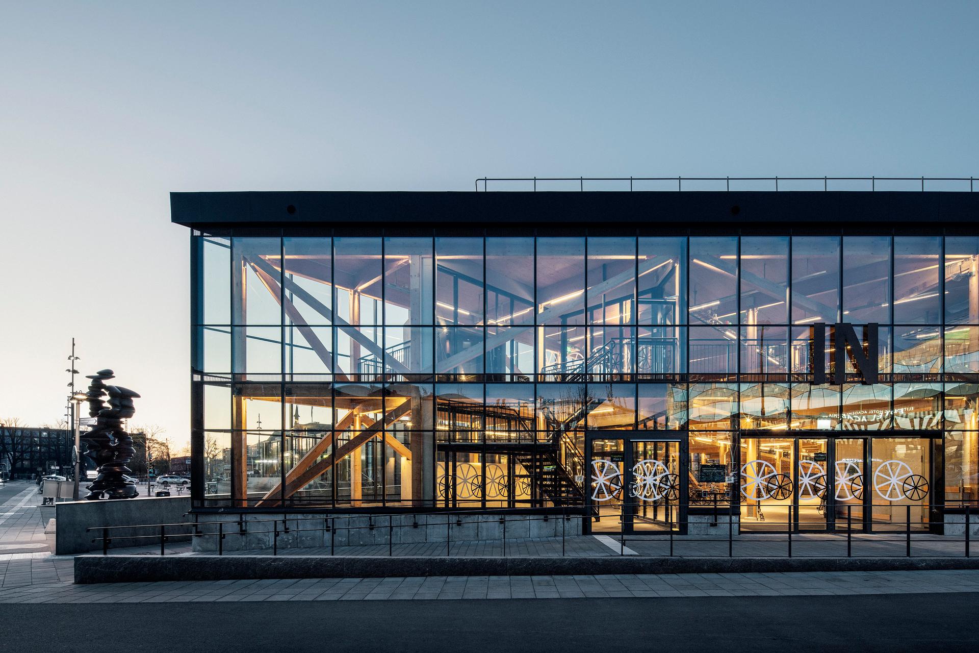 The Bicycle Garage - image 2