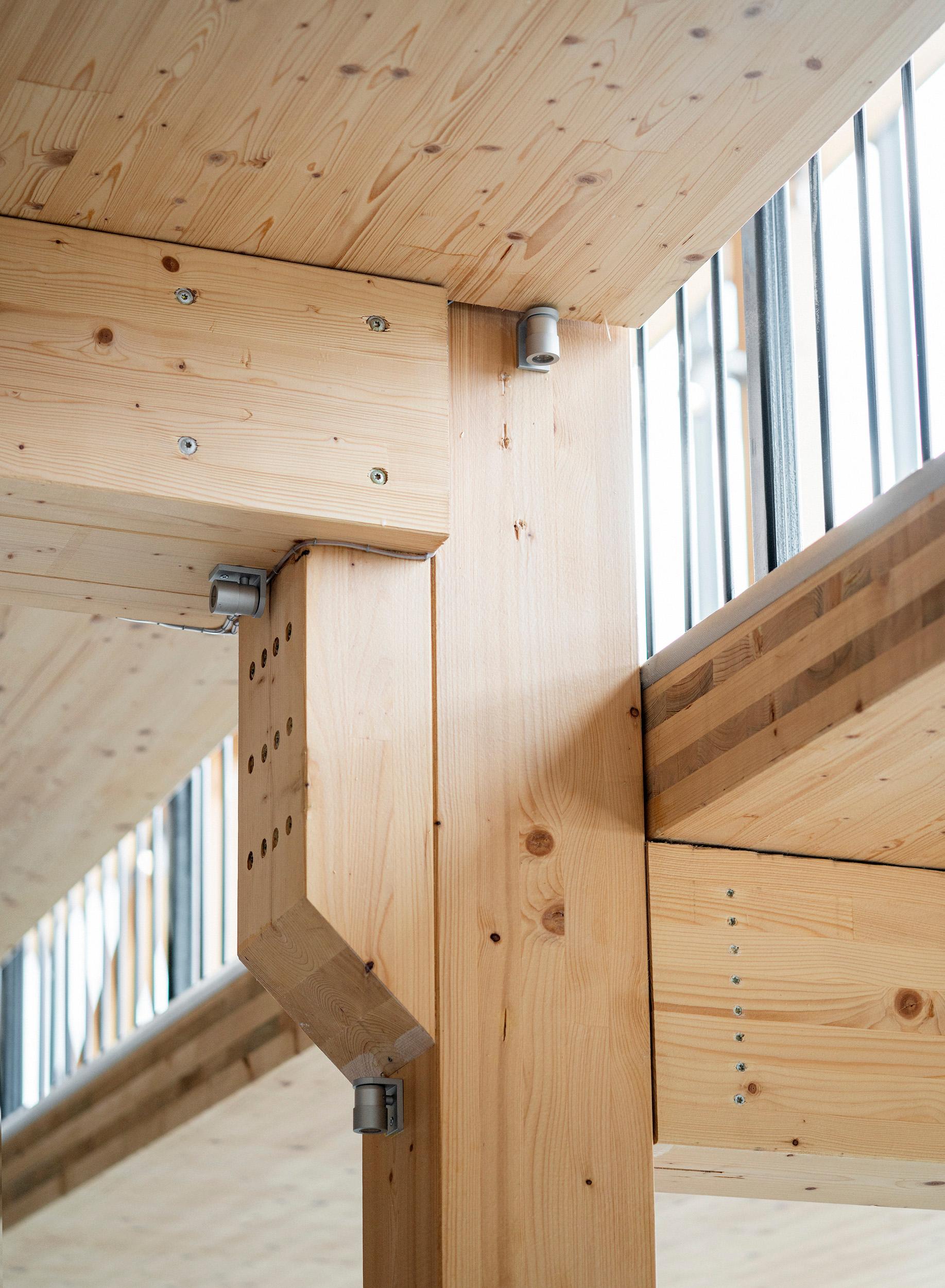 The Bicycle Garage - image 13
