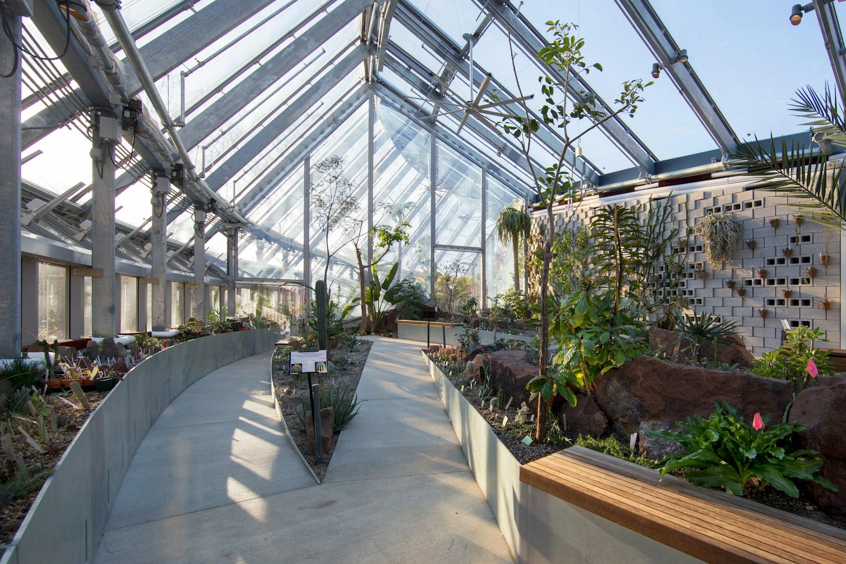 Global Flora Conservatory - image 5