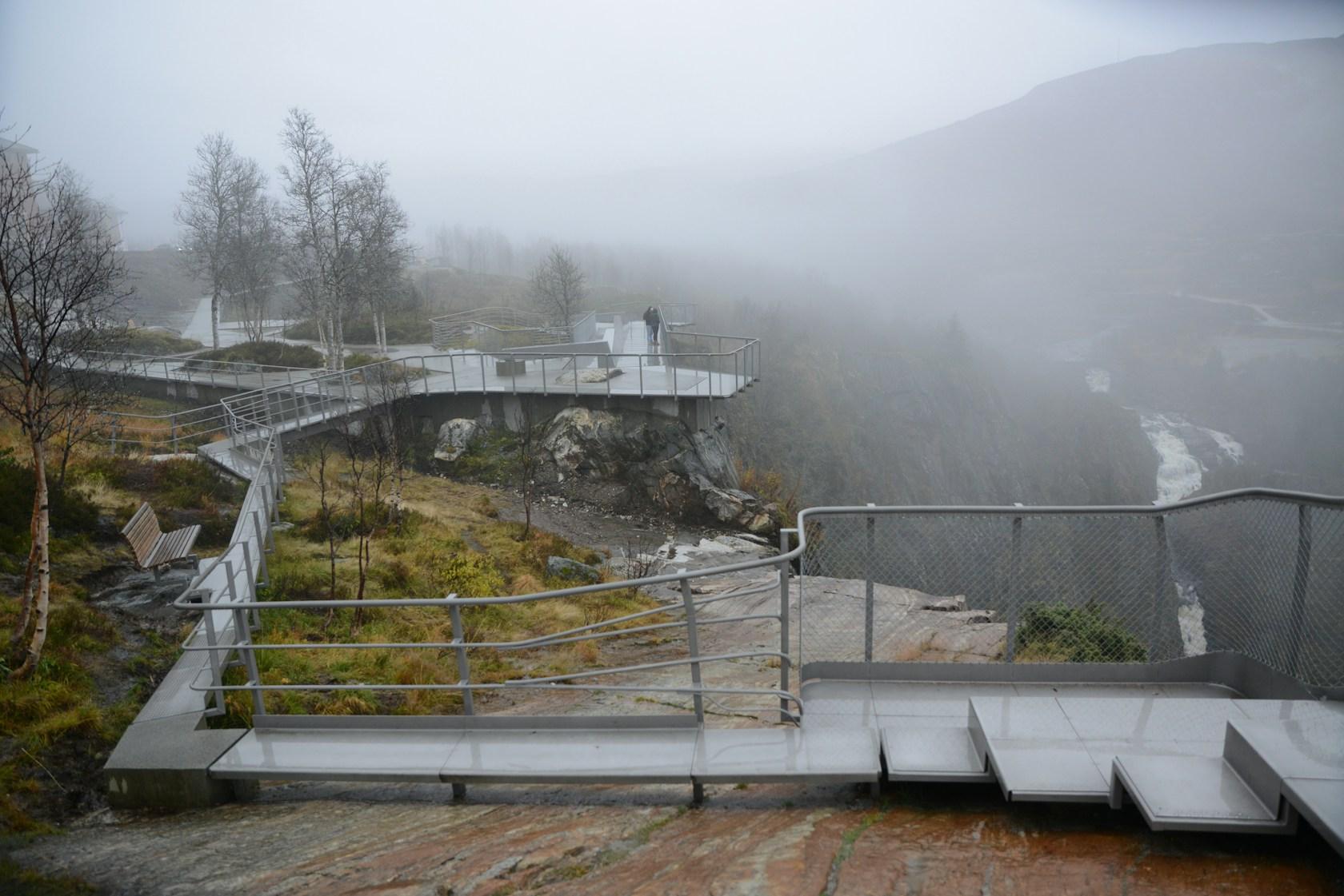 Vøringsfossen Waterfall Area - image 16