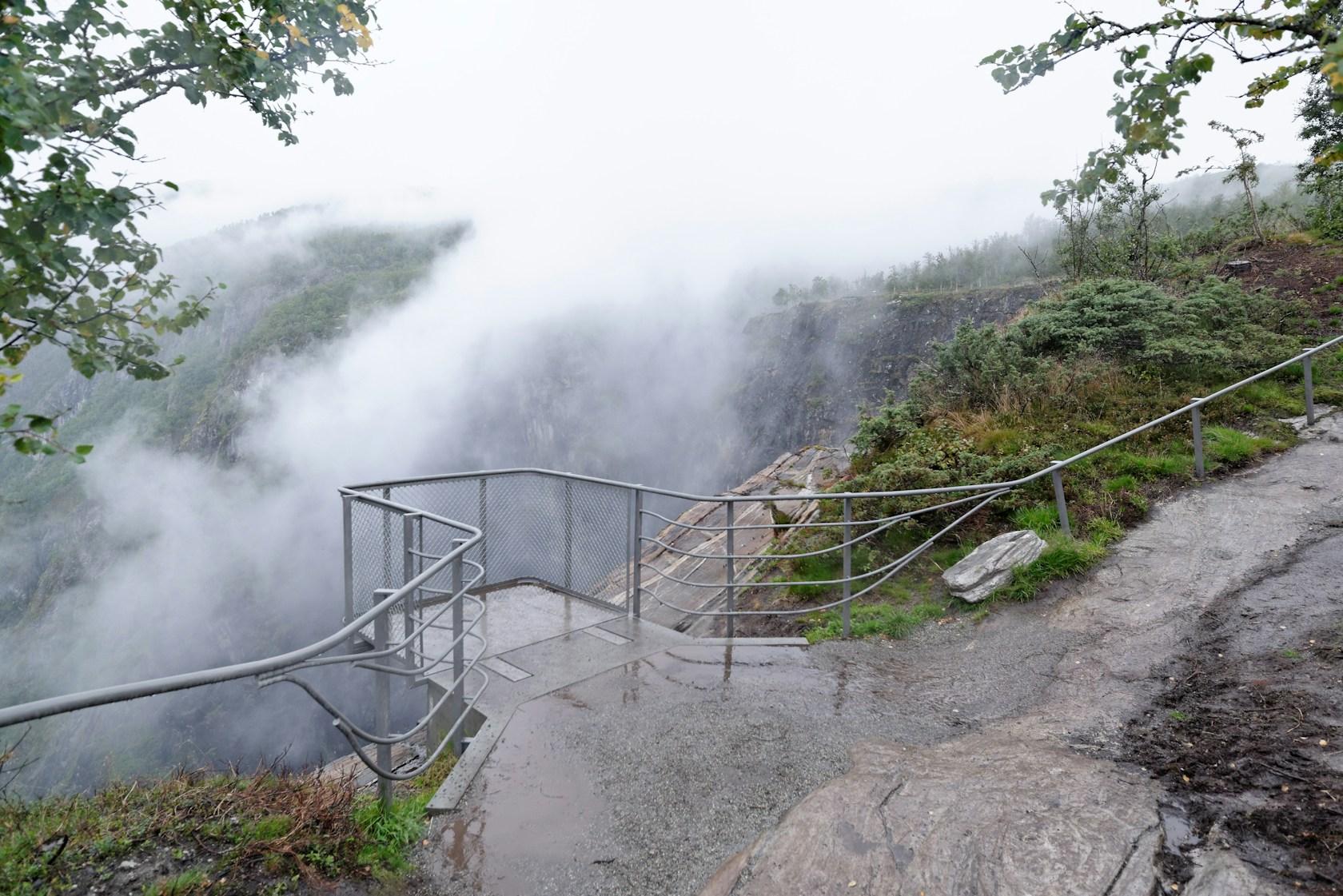 Vøringsfossen Waterfall Area - image 21
