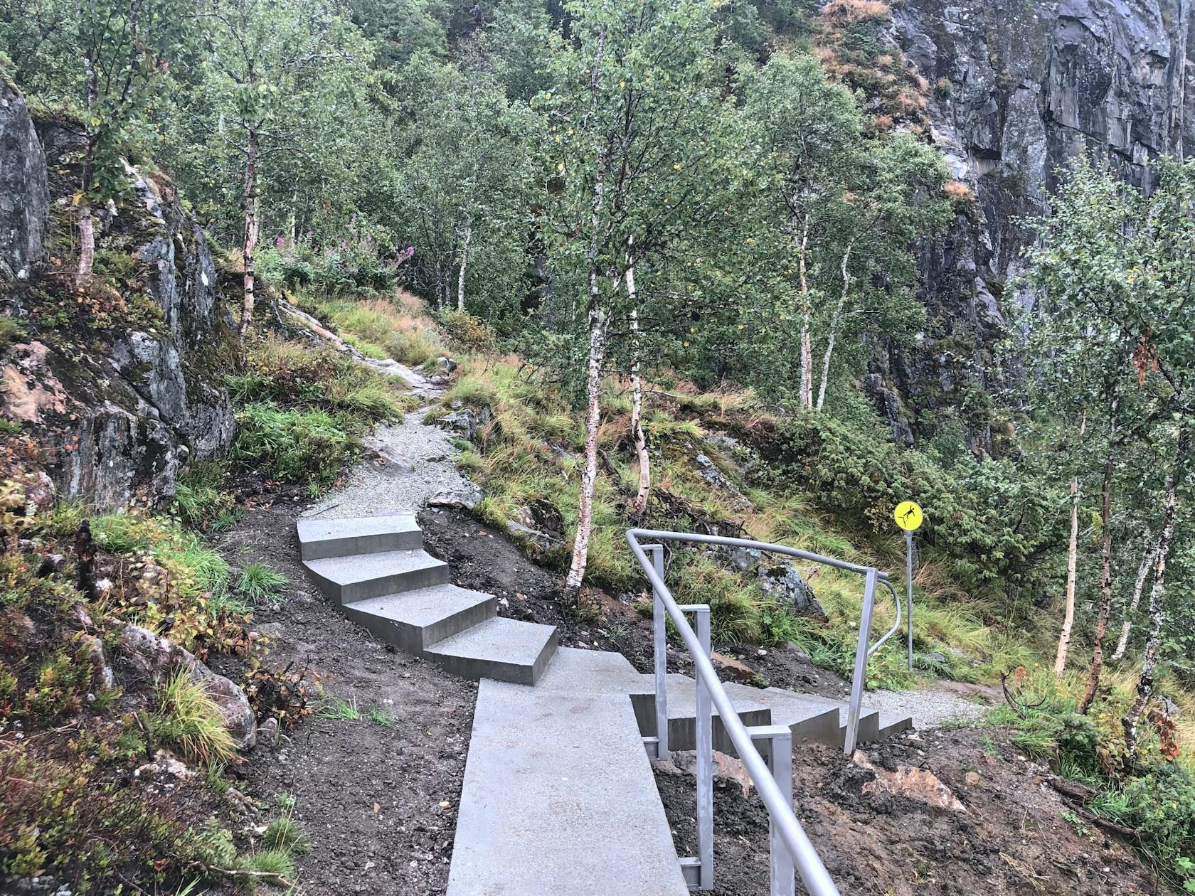 Vøringsfossen Waterfall Area - image 30