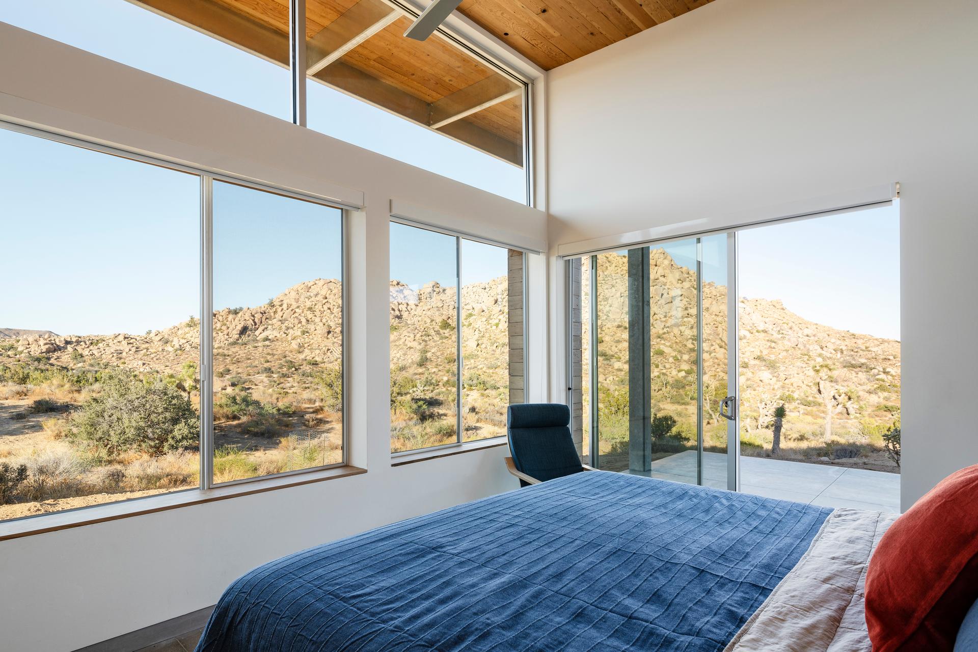 Cowboy Modern Eco-Retreat - image 11