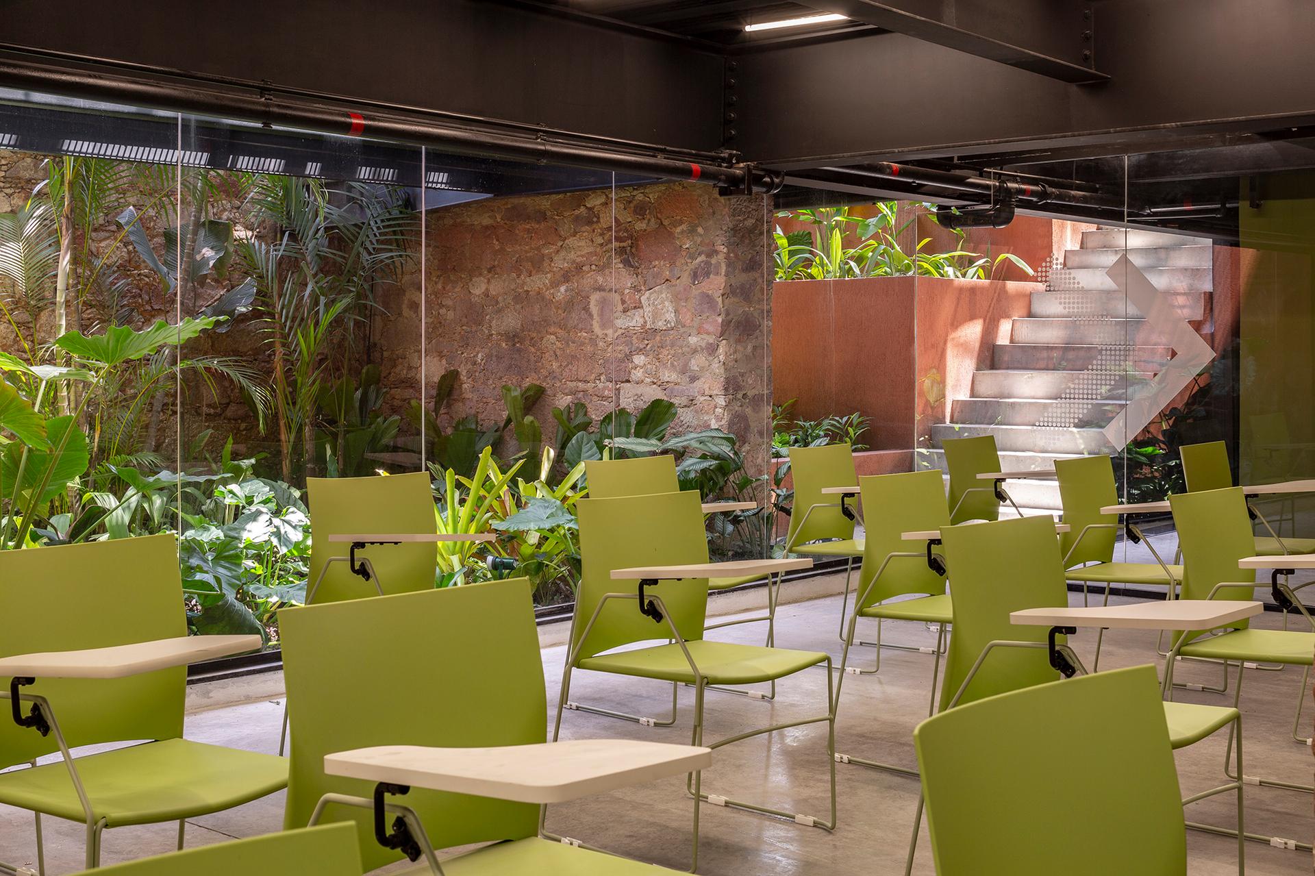 Casarão da Inovação Cassina / Cassina Innovation House - image 10