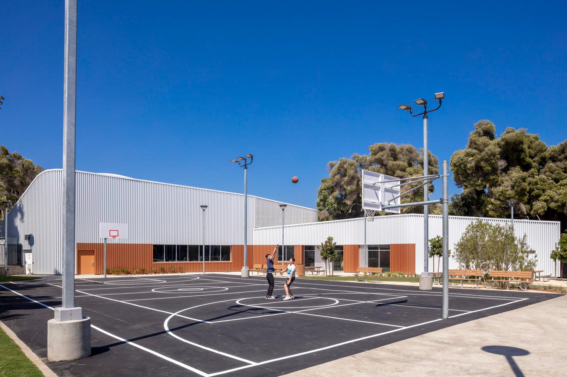 Robertson Recreation Center - image 13