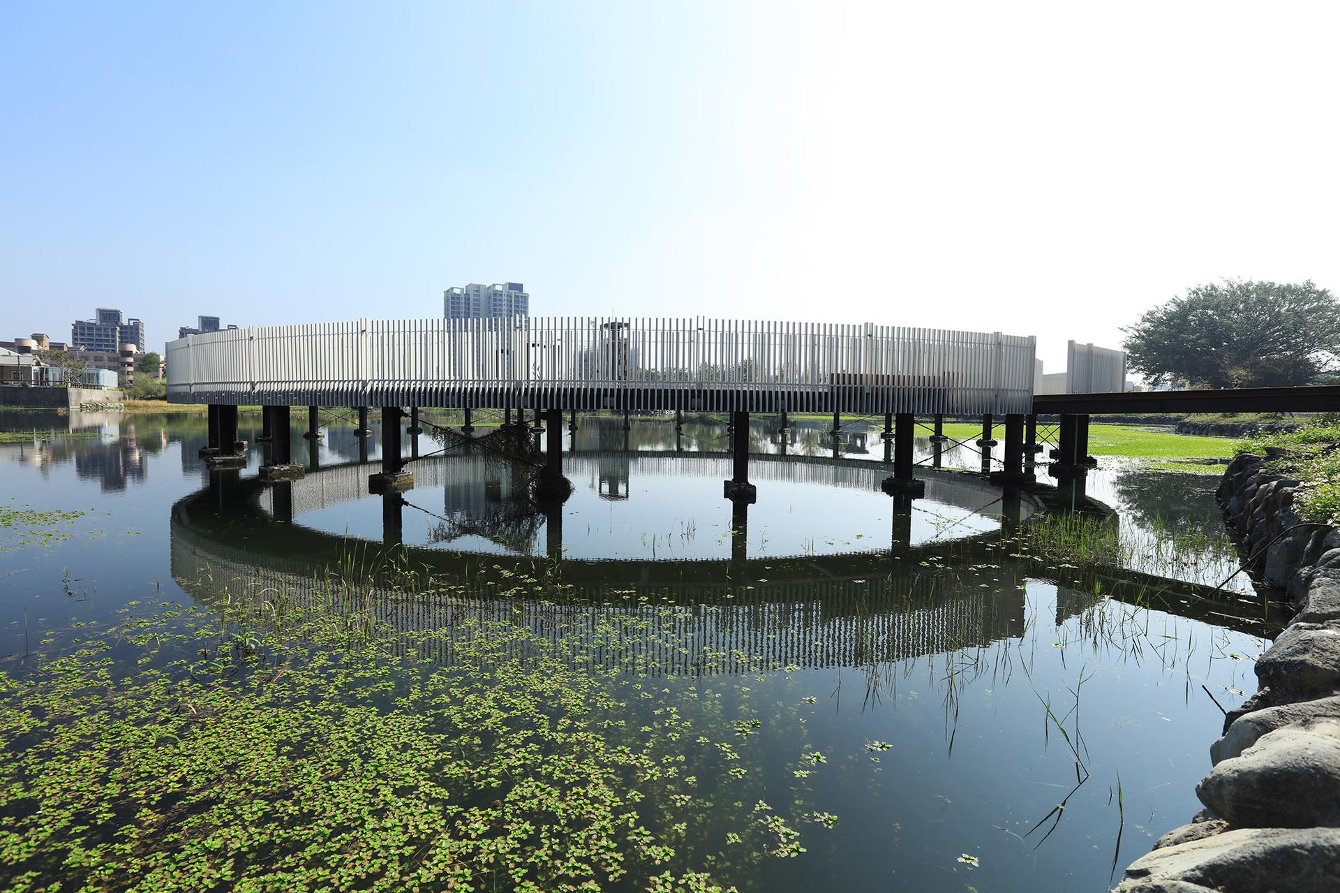 Yong Quan Park - image 7
