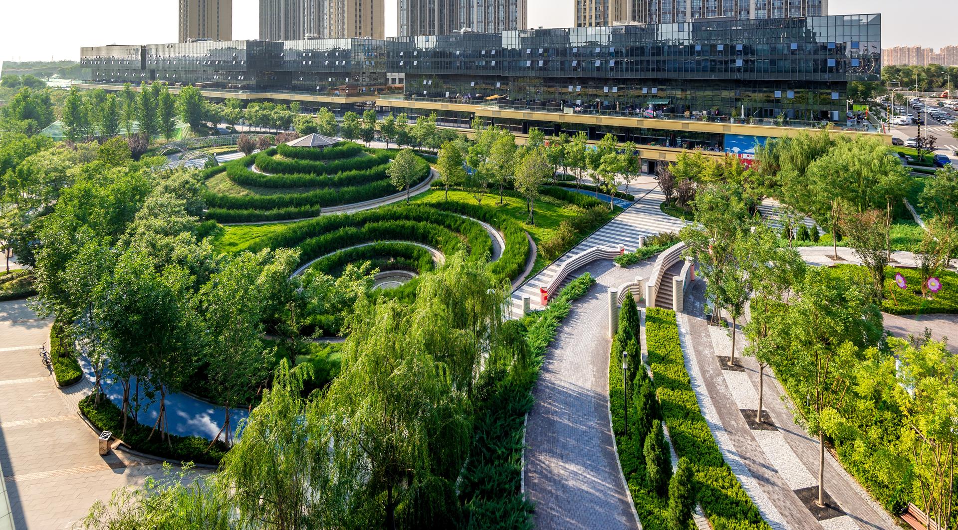 Daxing Green Hub and Park